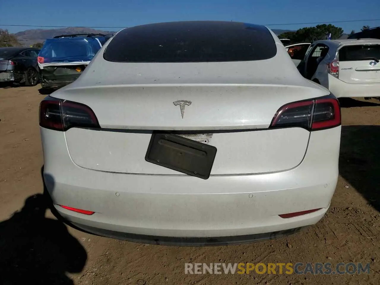 6 Photograph of a damaged car 5YJ3E1EA0MF017765 TESLA MODEL 3 2021