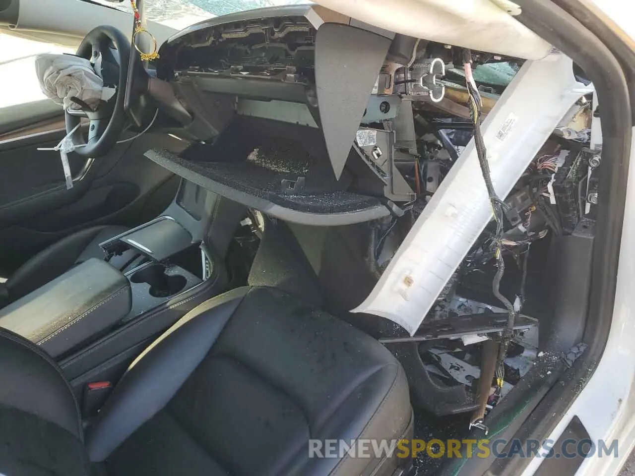 8 Photograph of a damaged car 5YJ3E1EA0MF026725 TESLA MODEL 3 2021