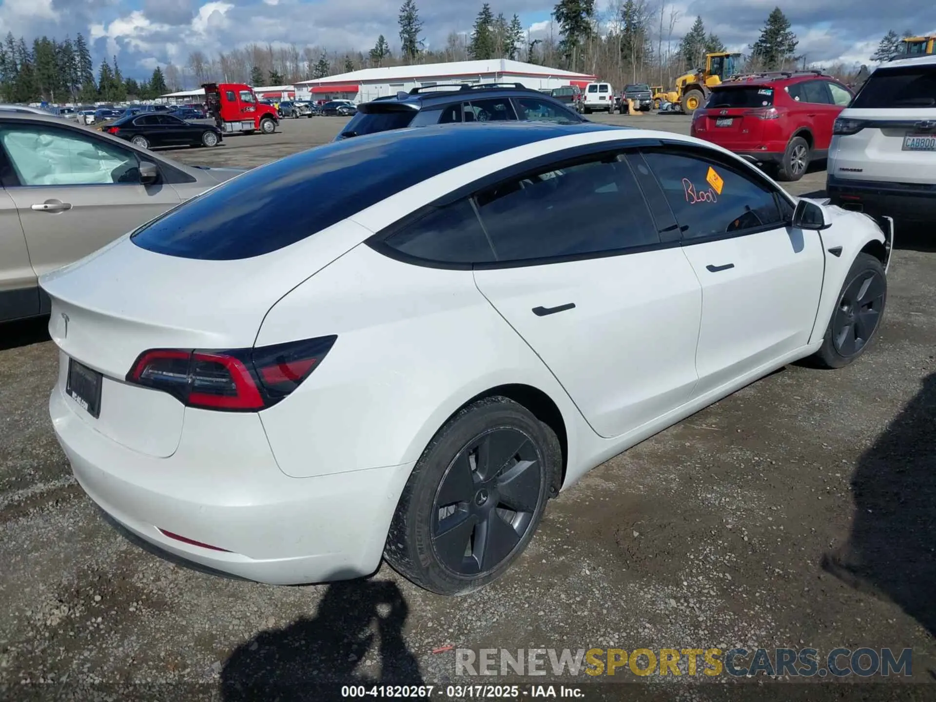 4 Фотография поврежденного автомобиля 5YJ3E1EA0MF062074 TESLA MODEL 3 2021