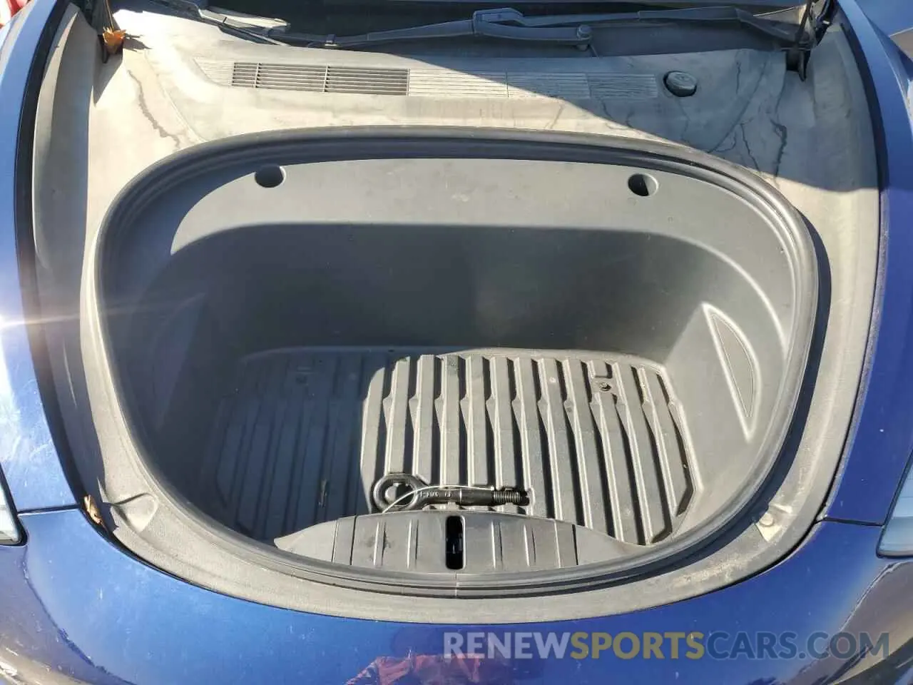 11 Photograph of a damaged car 5YJ3E1EA0MF072071 TESLA MODEL 3 2021