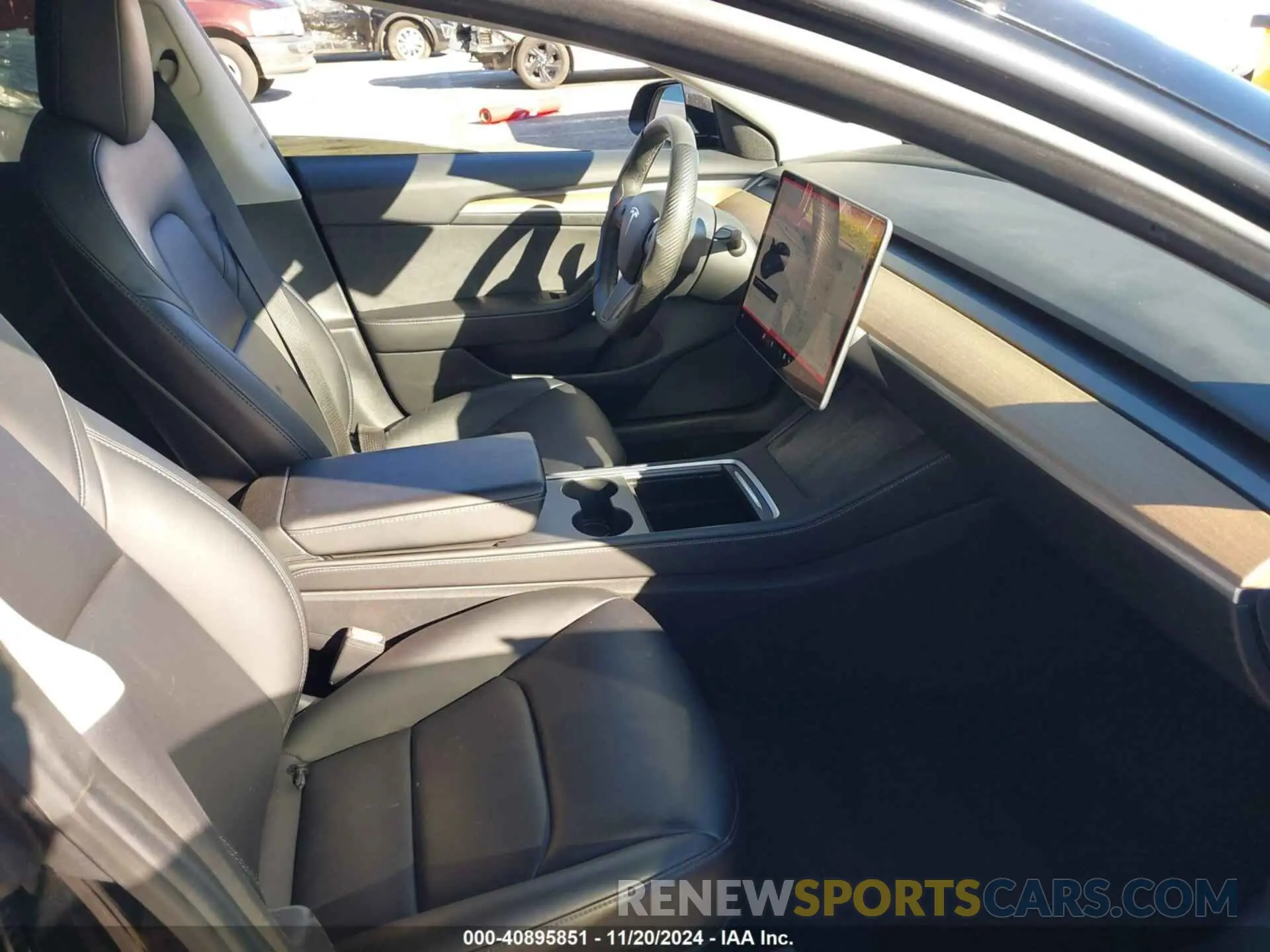 5 Photograph of a damaged car 5YJ3E1EA0MF079294 TESLA MODEL 3 2021