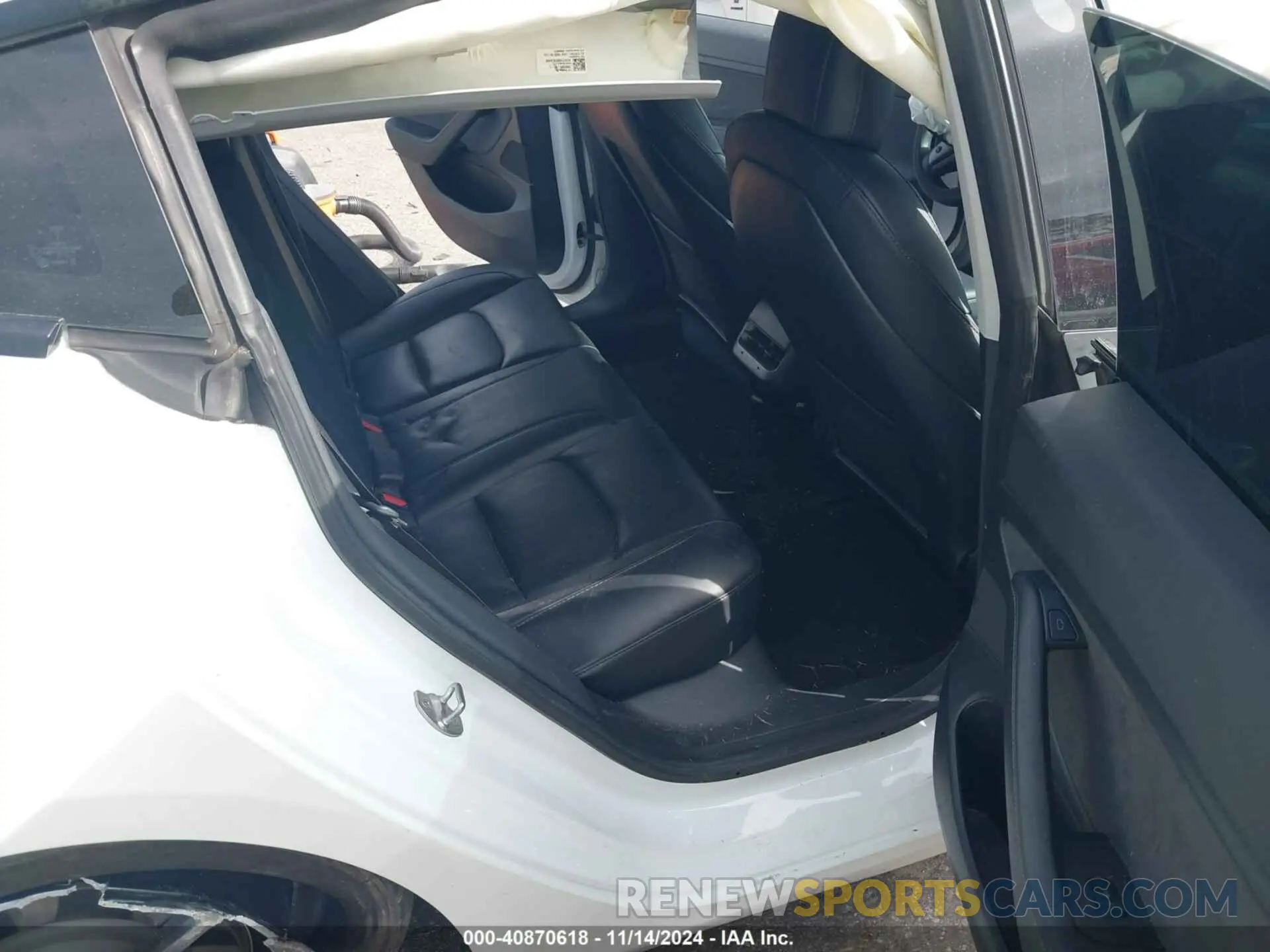 8 Photograph of a damaged car 5YJ3E1EA0MF907974 TESLA MODEL 3 2021