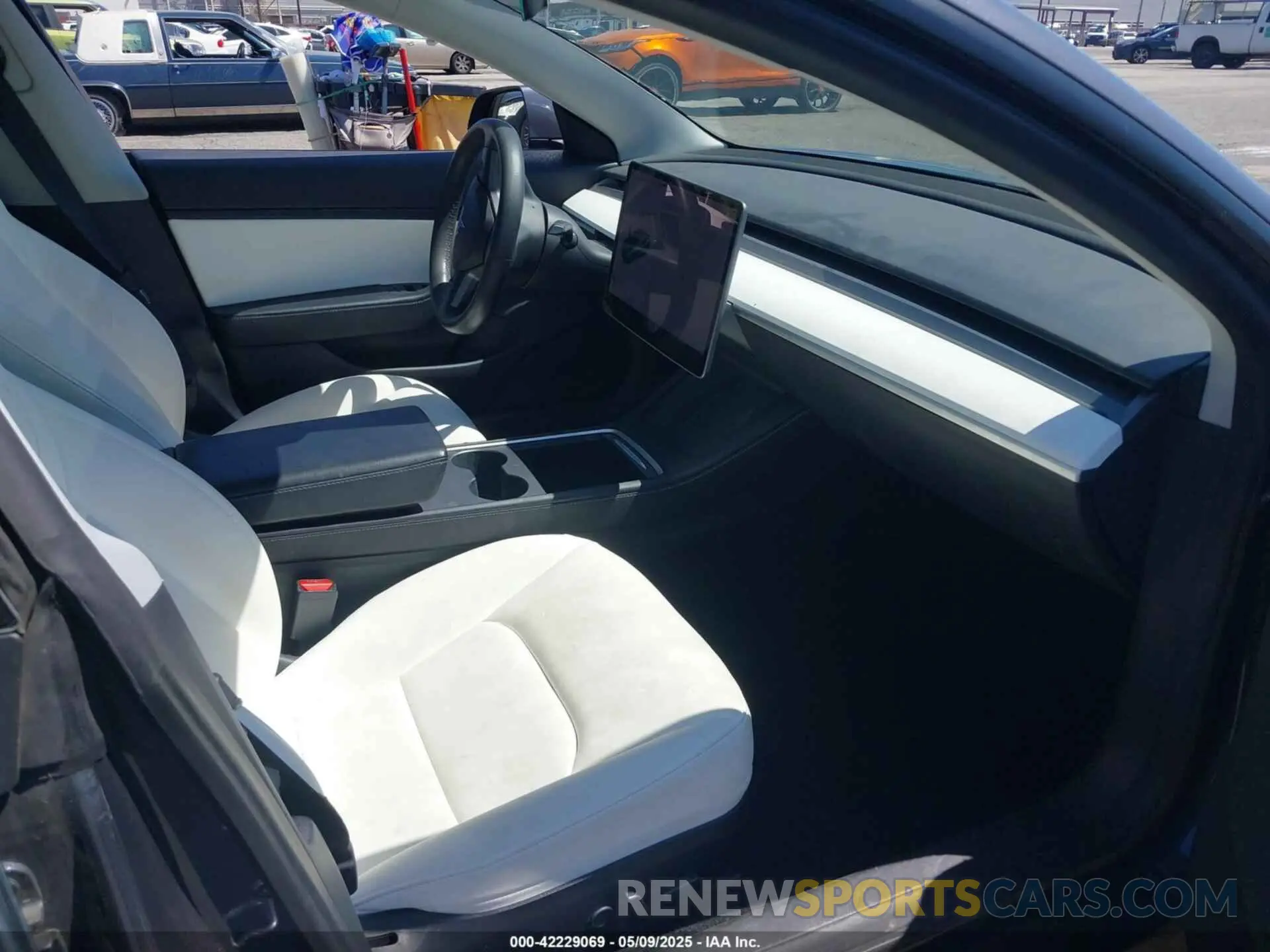 5 Фотография поврежденного автомобиля 5YJ3E1EA0MF908736 TESLA MODEL 3 2021