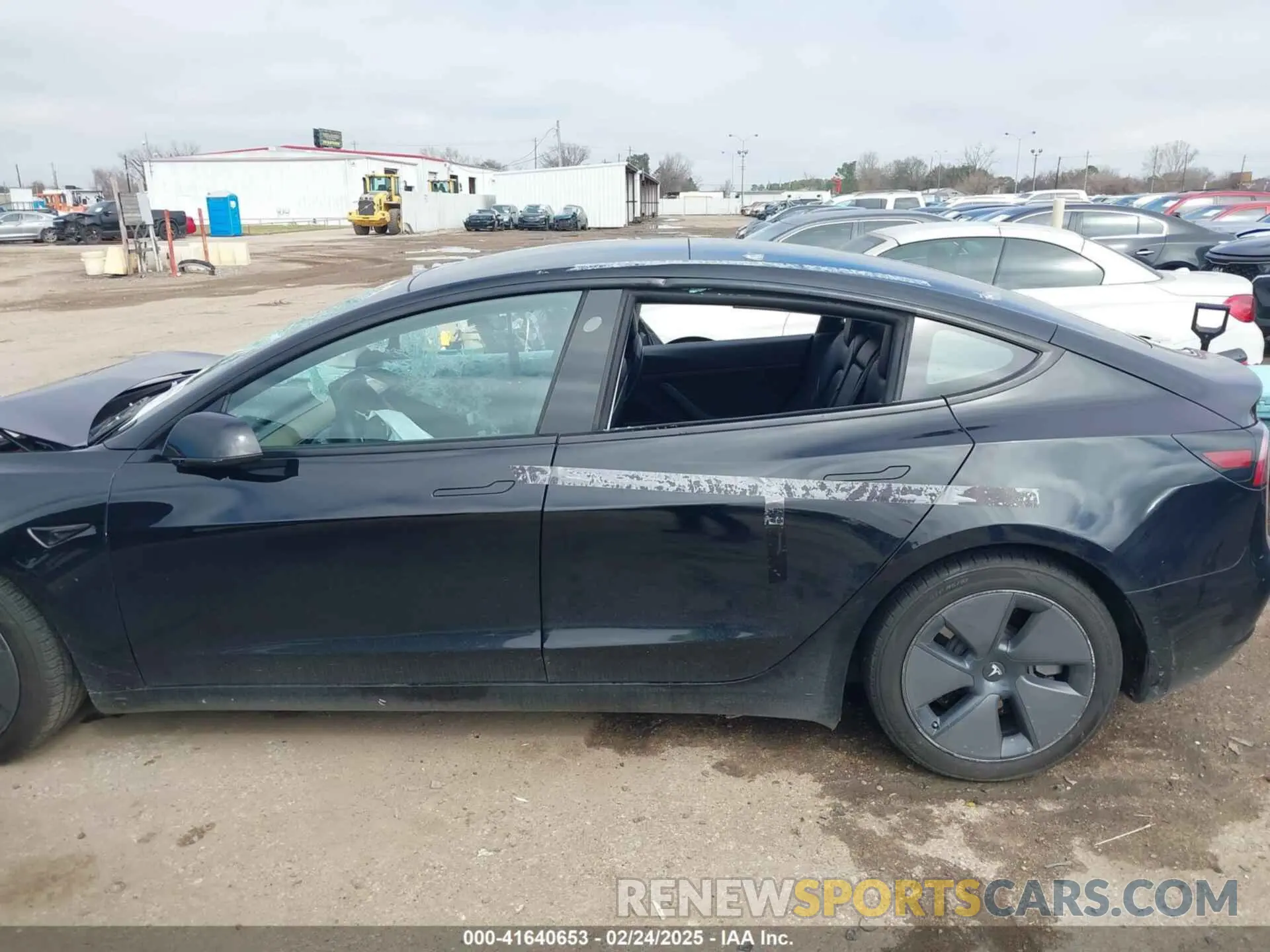 13 Фотография поврежденного автомобиля 5YJ3E1EA0MF911328 TESLA MODEL 3 2021