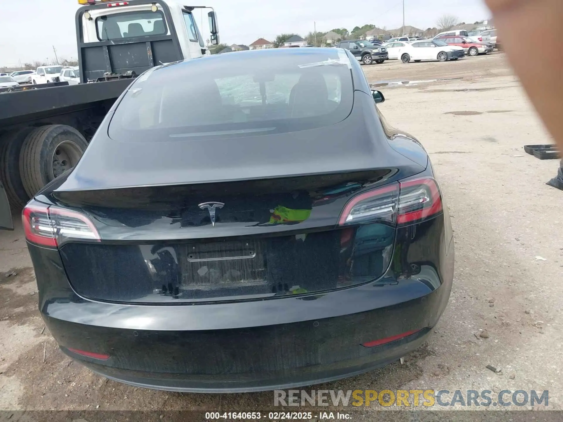 15 Фотография поврежденного автомобиля 5YJ3E1EA0MF911328 TESLA MODEL 3 2021