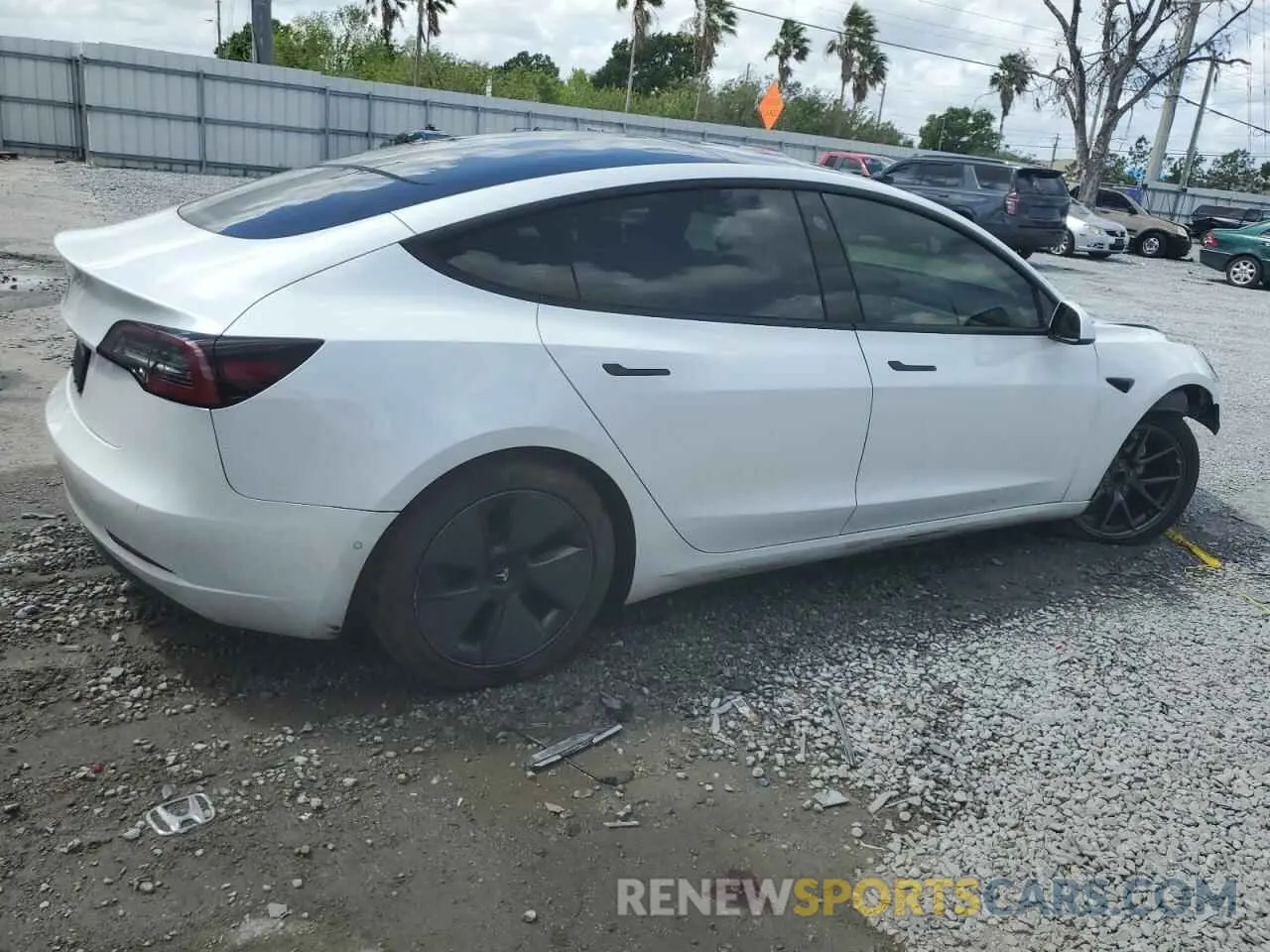 3 Фотография поврежденного автомобиля 5YJ3E1EA0MF920949 TESLA MODEL 3 2021