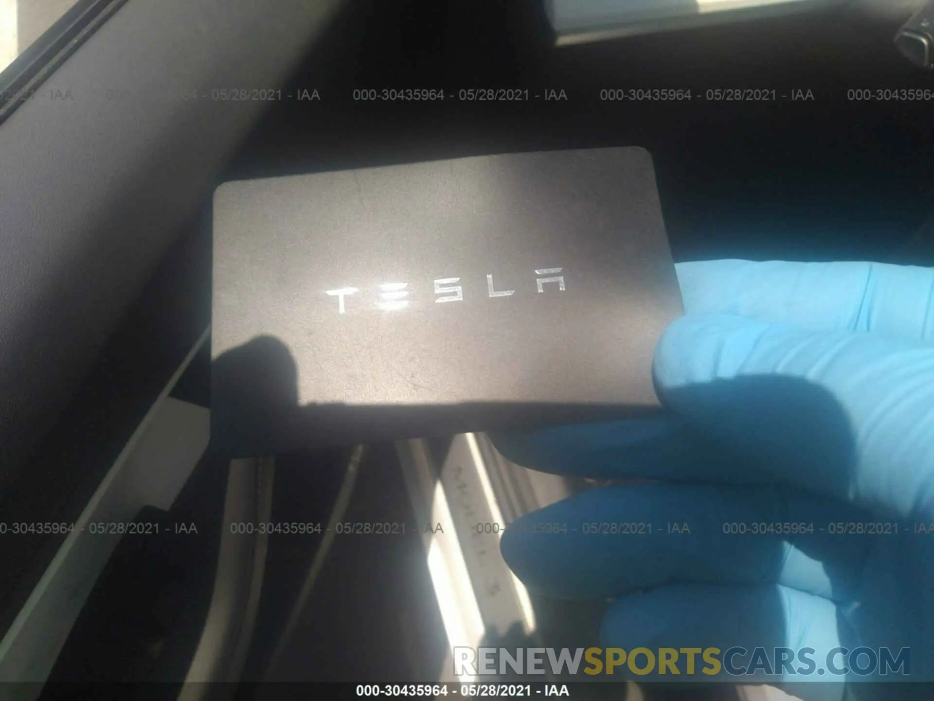 11 Photograph of a damaged car 5YJ3E1EA0MF927691 TESLA MODEL 3 2021