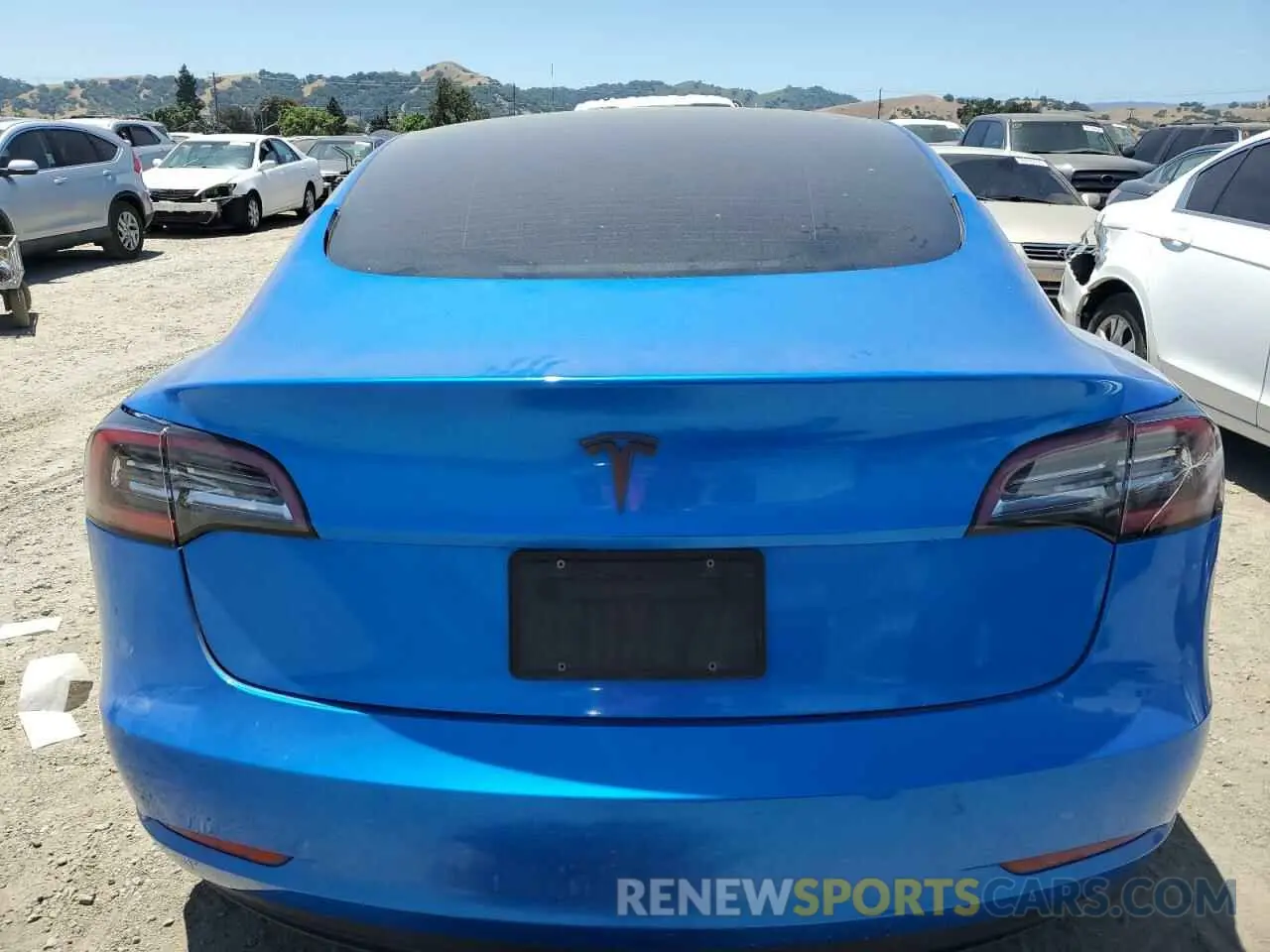6 Photograph of a damaged car 5YJ3E1EA0MF942983 TESLA MODEL 3 2021