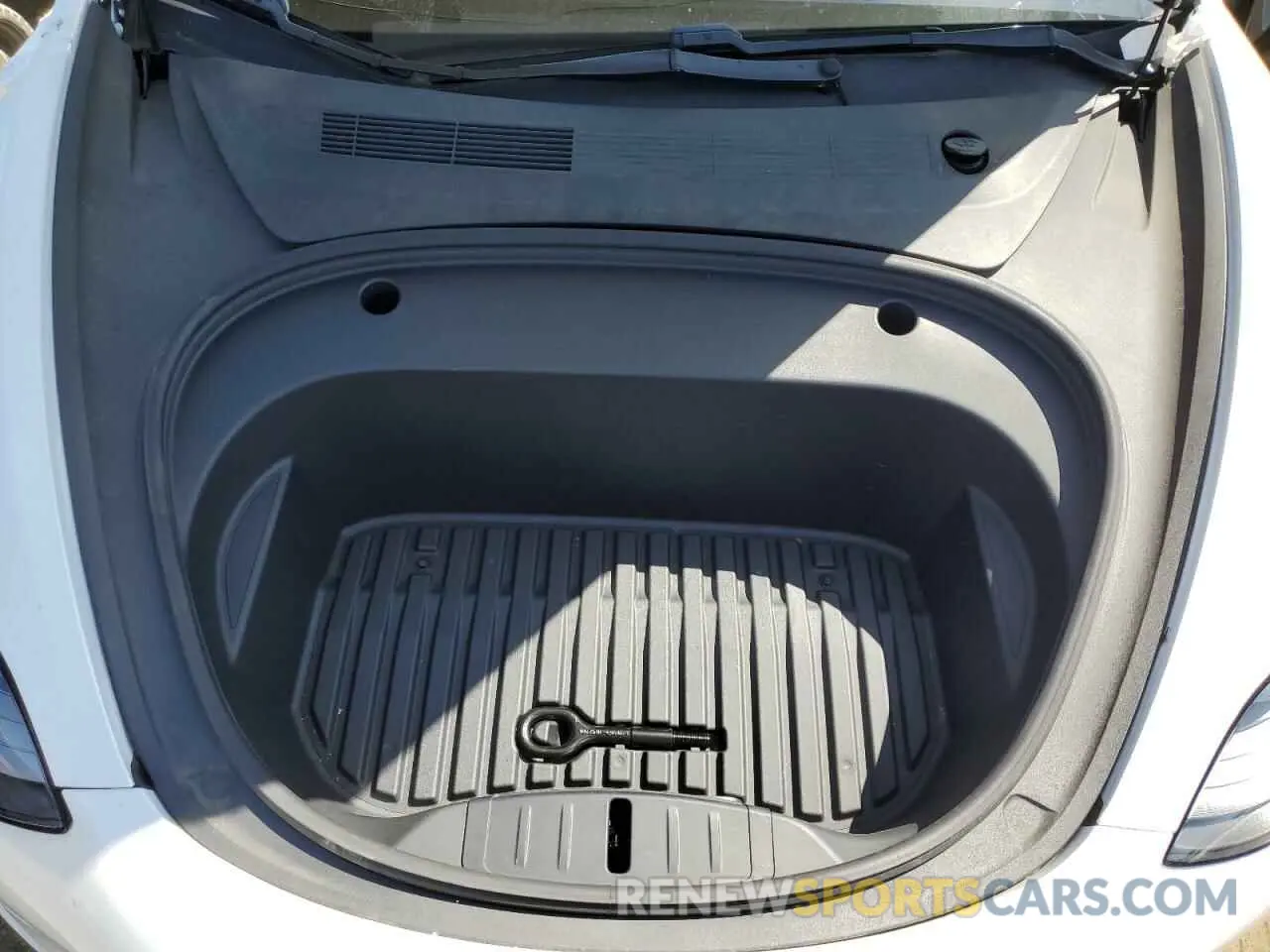 11 Фотография поврежденного автомобиля 5YJ3E1EA0MF985574 TESLA MODEL 3 2021