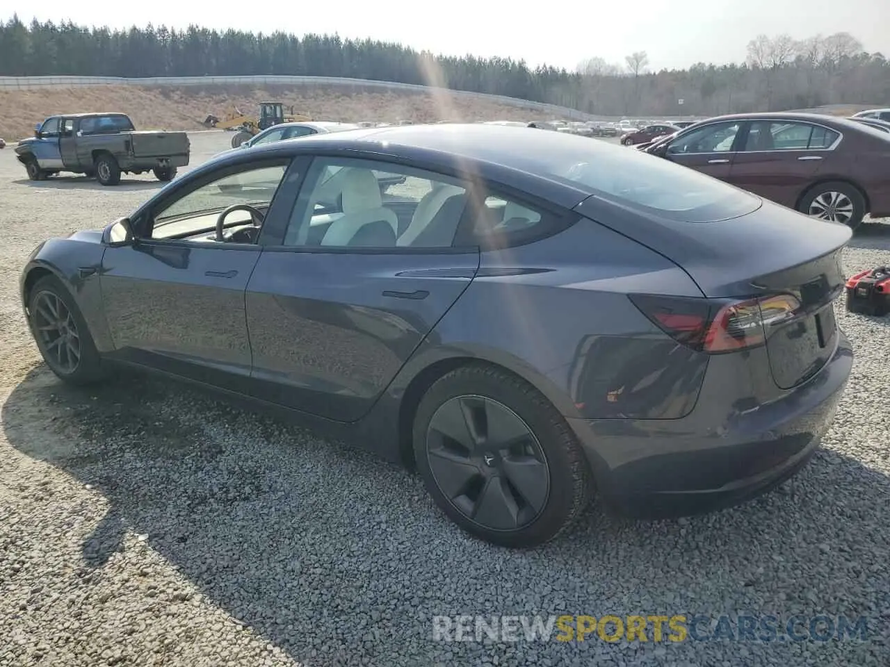 2 Photograph of a damaged car 5YJ3E1EA1MF024630 TESLA MODEL 3 2021