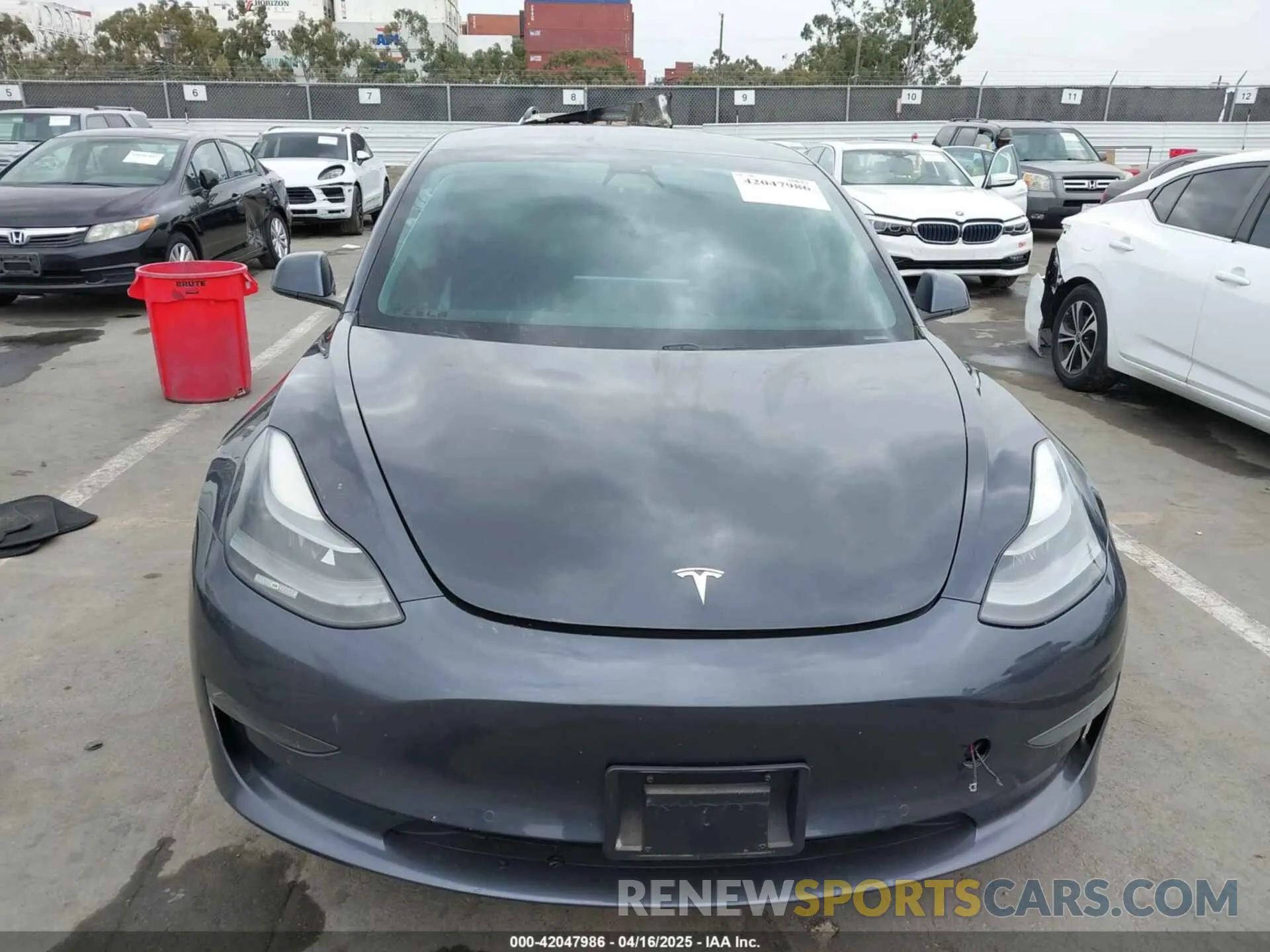 11 Photograph of a damaged car 5YJ3E1EA1MF068787 TESLA MODEL 3 2021