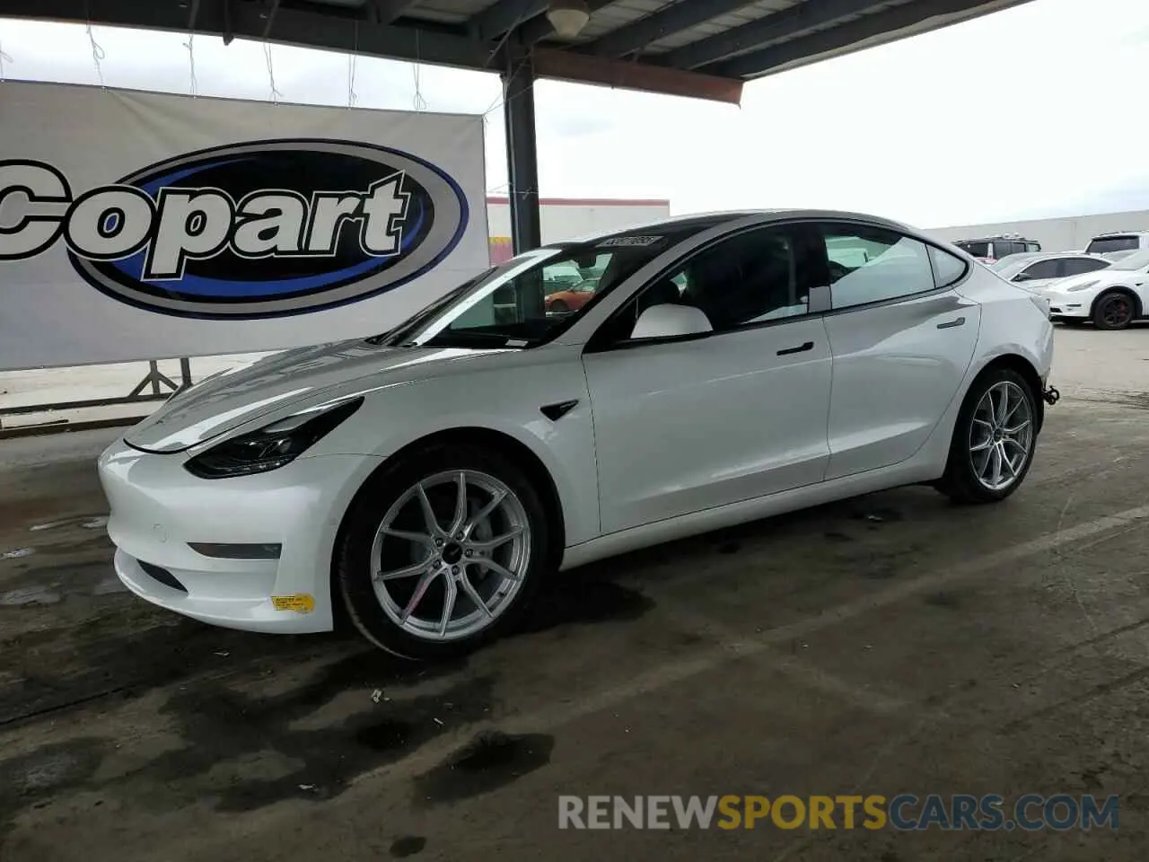 1 Photograph of a damaged car 5YJ3E1EA1MF072130 TESLA MODEL 3 2021