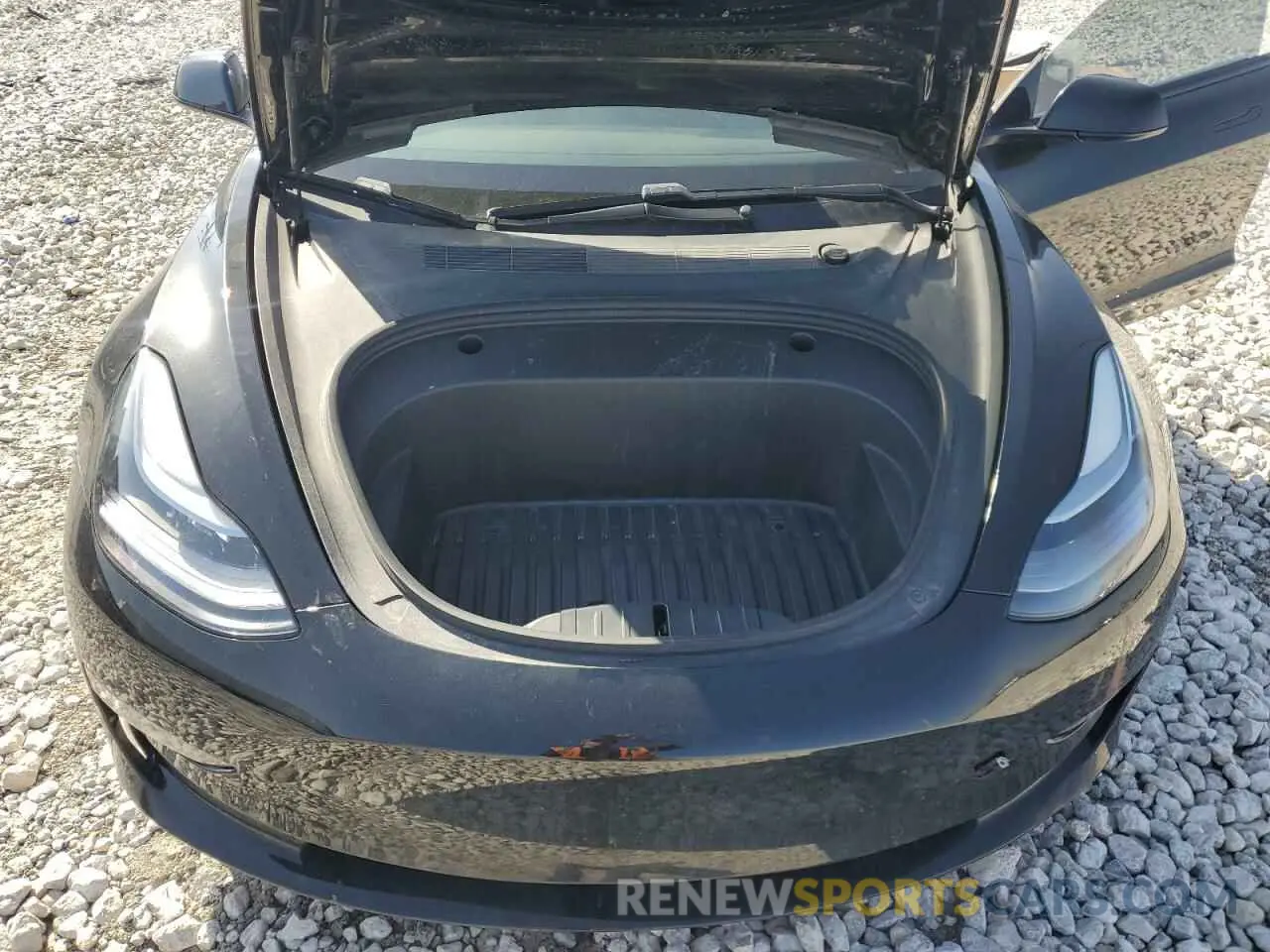 11 Photograph of a damaged car 5YJ3E1EA1MF077201 TESLA MODEL 3 2021