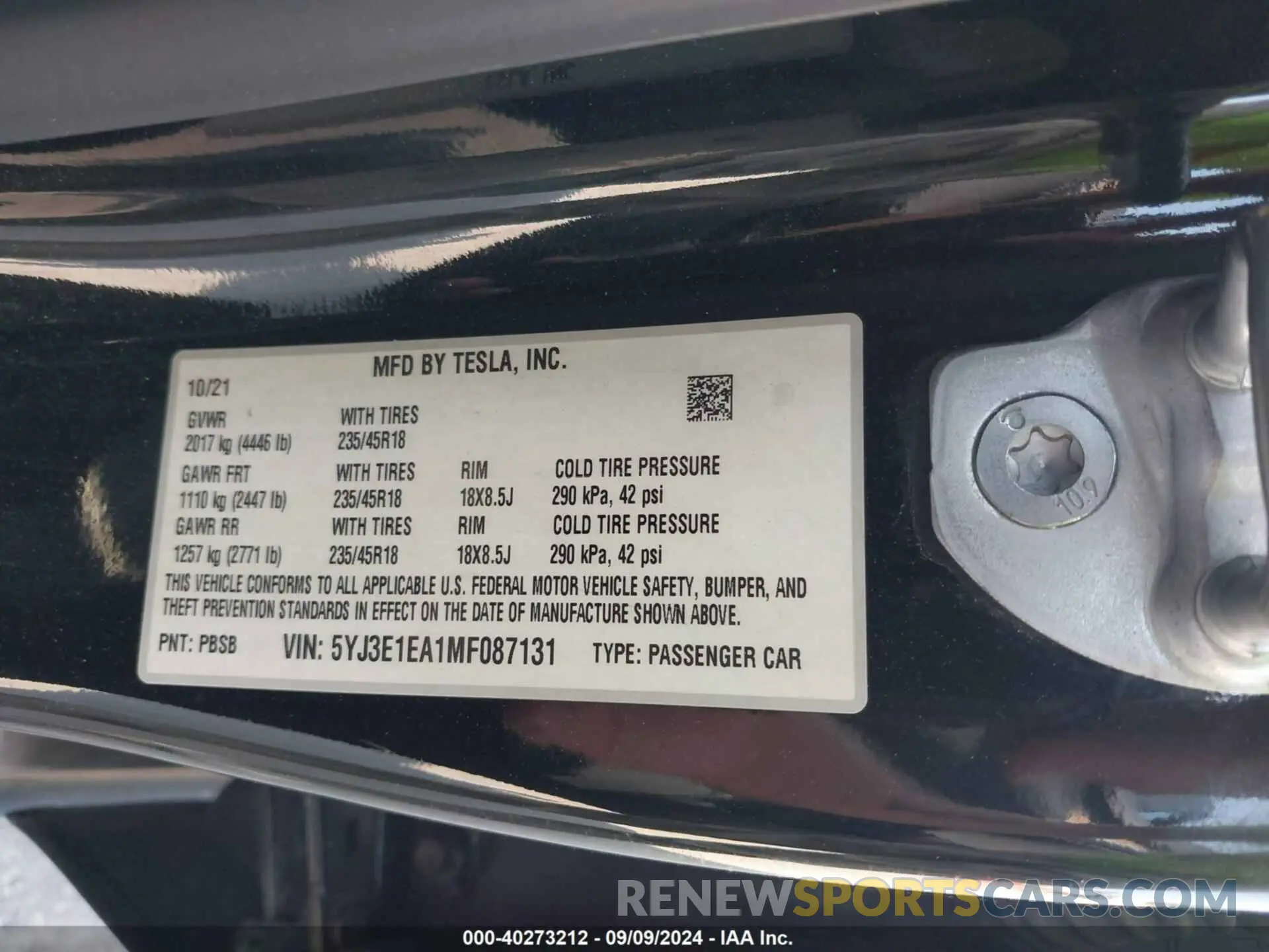 9 Photograph of a damaged car 5YJ3E1EA1MF087131 TESLA MODEL 3 2021