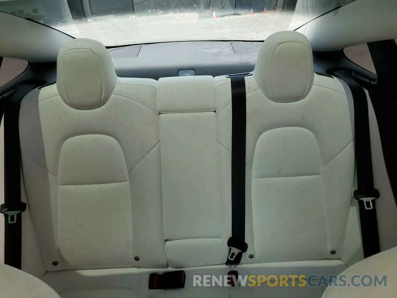 10 Photograph of a damaged car 5YJ3E1EA1MF091521 TESLA MODEL 3 2021