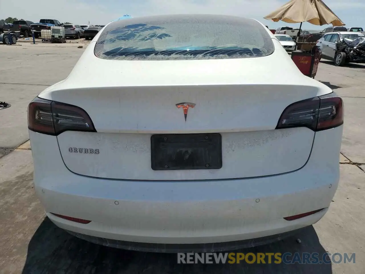 6 Photograph of a damaged car 5YJ3E1EA1MF091521 TESLA MODEL 3 2021