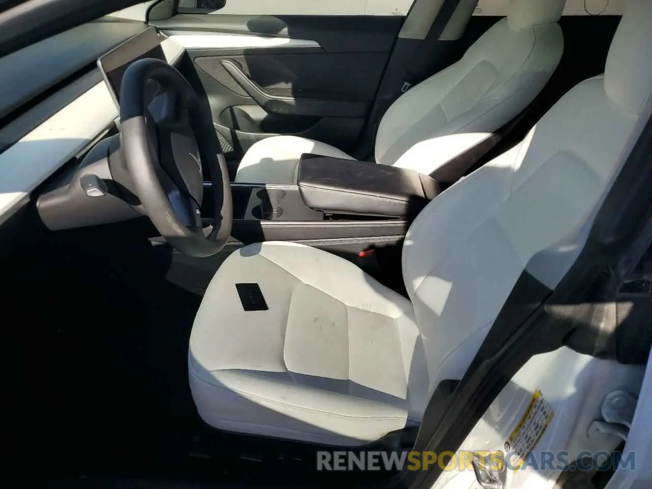 7 Photograph of a damaged car 5YJ3E1EA1MF091521 TESLA MODEL 3 2021