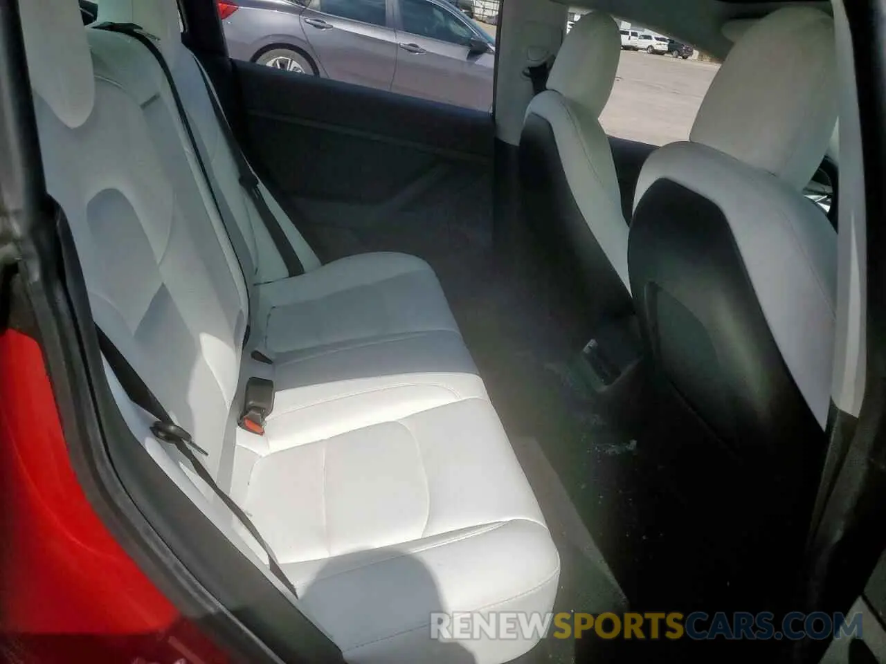 10 Photograph of a damaged car 5YJ3E1EA1MF092622 TESLA MODEL 3 2021
