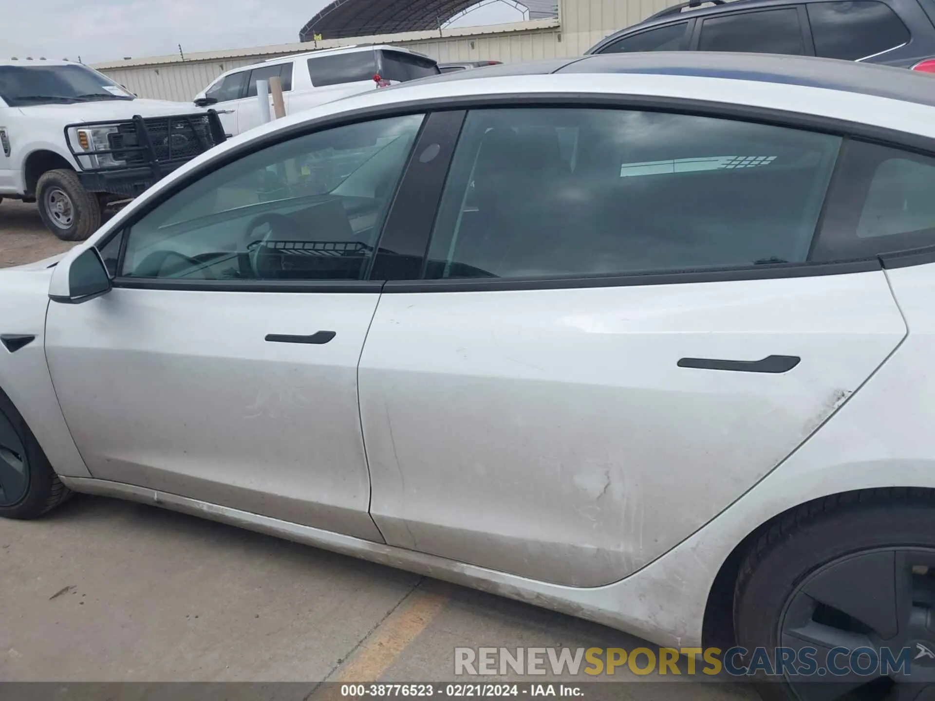 14 Photograph of a damaged car 5YJ3E1EA1MF100184 TESLA MODEL 3 2021