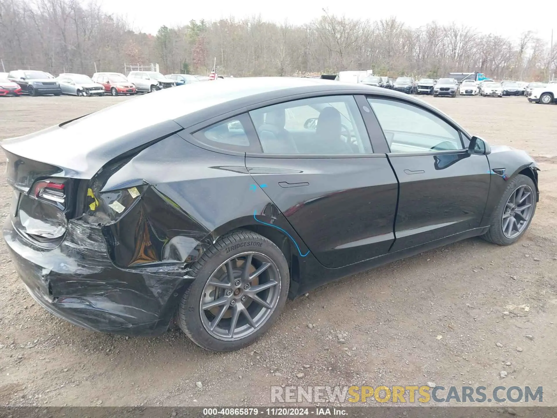 19 Photograph of a damaged car 5YJ3E1EA1MF854931 TESLA MODEL 3 2021