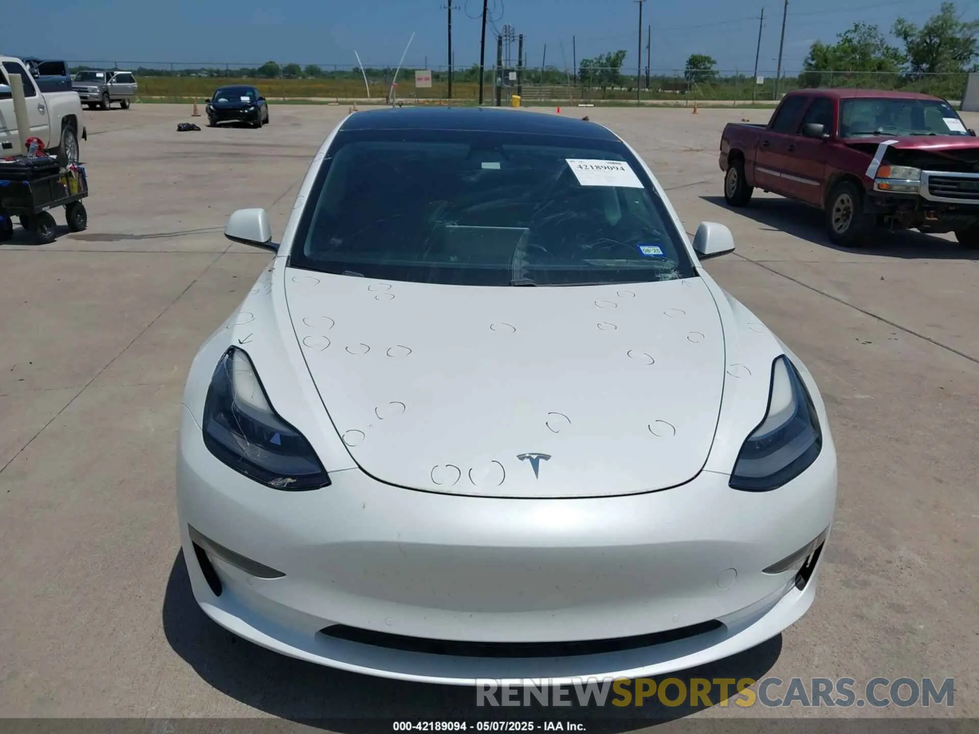 6 Photograph of a damaged car 5YJ3E1EA2MF020585 TESLA MODEL 3 2021