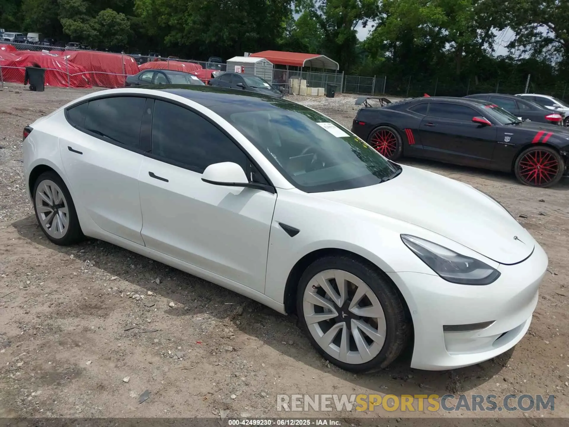 1 Photograph of a damaged car 5YJ3E1EA2MF046121 TESLA MODEL 3 2021
