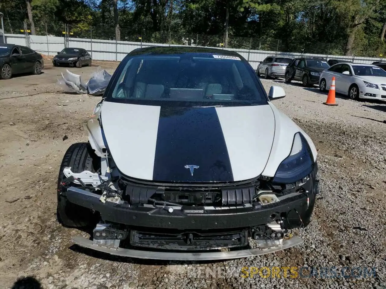 5 Photograph of a damaged car 5YJ3E1EA2MF098140 TESLA MODEL 3 2021