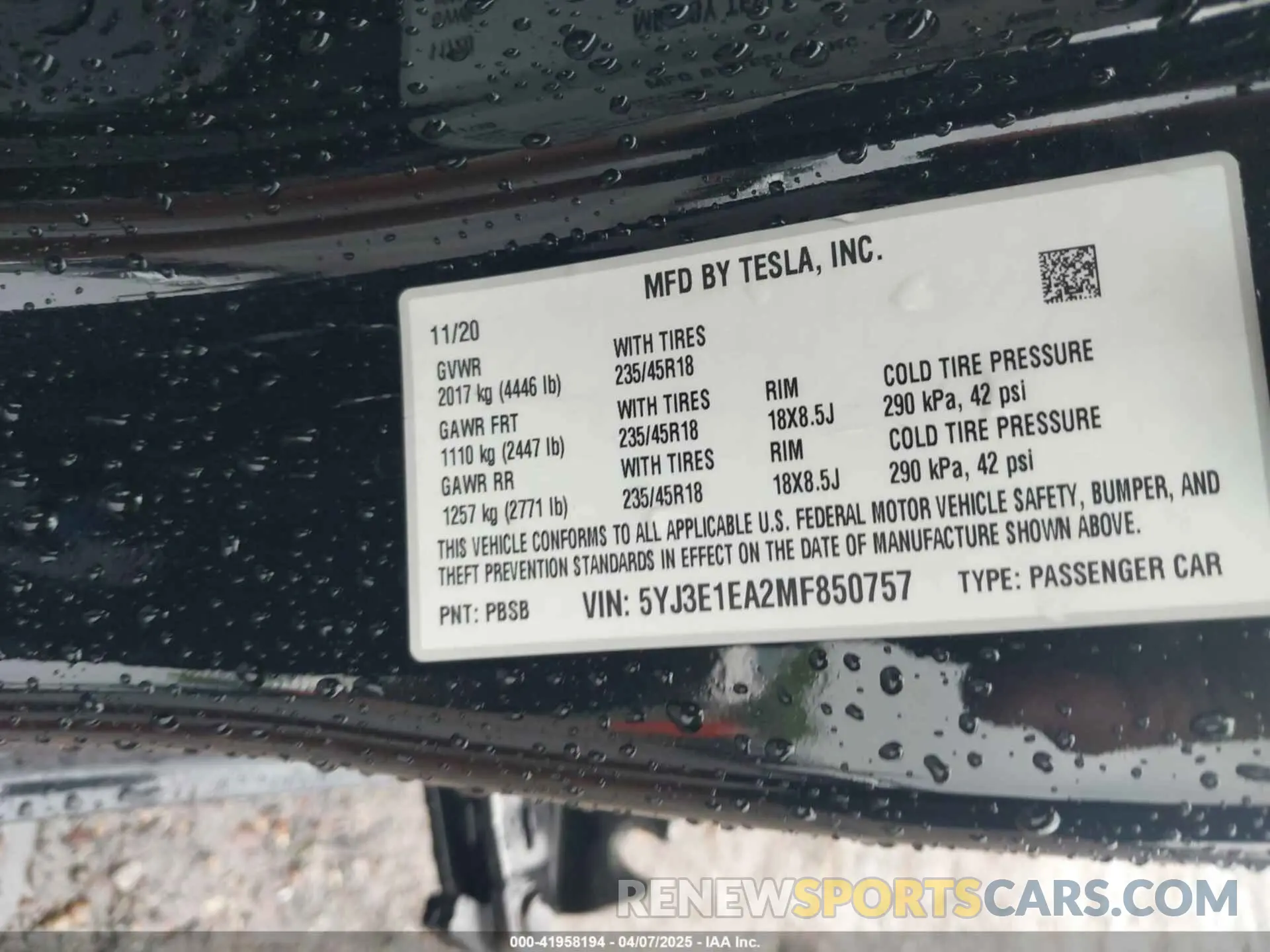 9 Photograph of a damaged car 5YJ3E1EA2MF850757 TESLA MODEL 3 2021