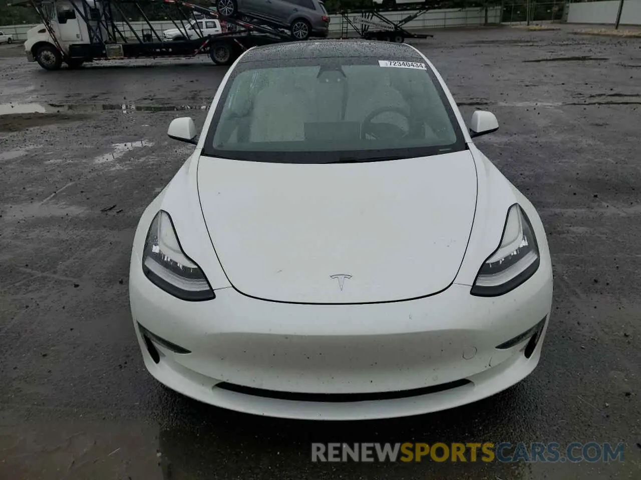 5 Photograph of a damaged car 5YJ3E1EA2MF853870 TESLA MODEL 3 2021