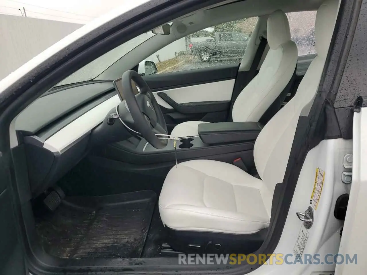 7 Photograph of a damaged car 5YJ3E1EA2MF853870 TESLA MODEL 3 2021