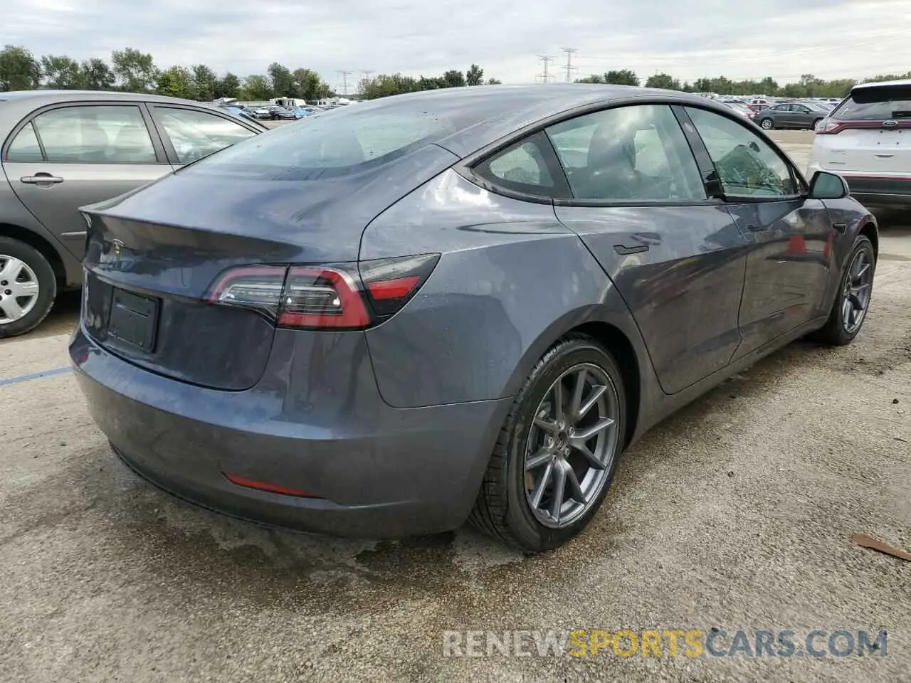 3 Photograph of a damaged car 5YJ3E1EA2MF854095 TESLA MODEL 3 2021