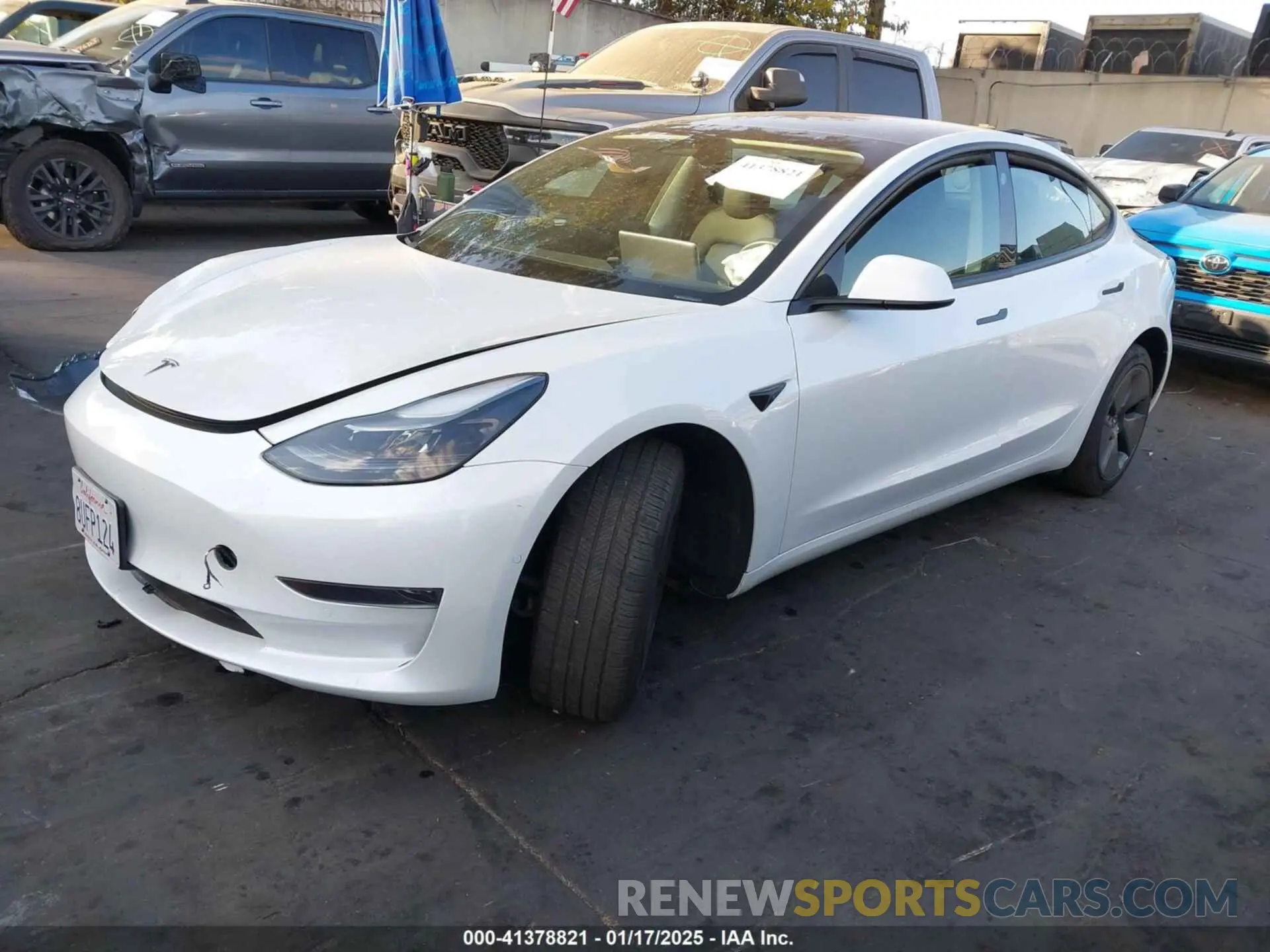 2 Photograph of a damaged car 5YJ3E1EA2MF868109 TESLA MODEL 3 2021