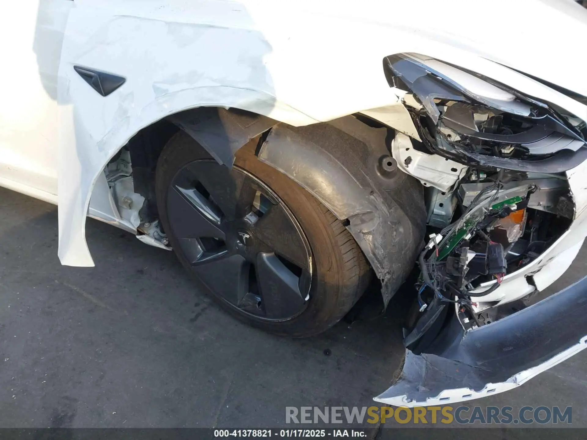 6 Photograph of a damaged car 5YJ3E1EA2MF868109 TESLA MODEL 3 2021