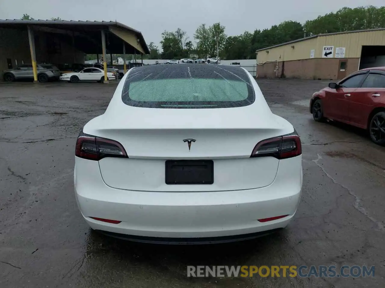 6 Photograph of a damaged car 5YJ3E1EA2MF919821 TESLA MODEL 3 2021