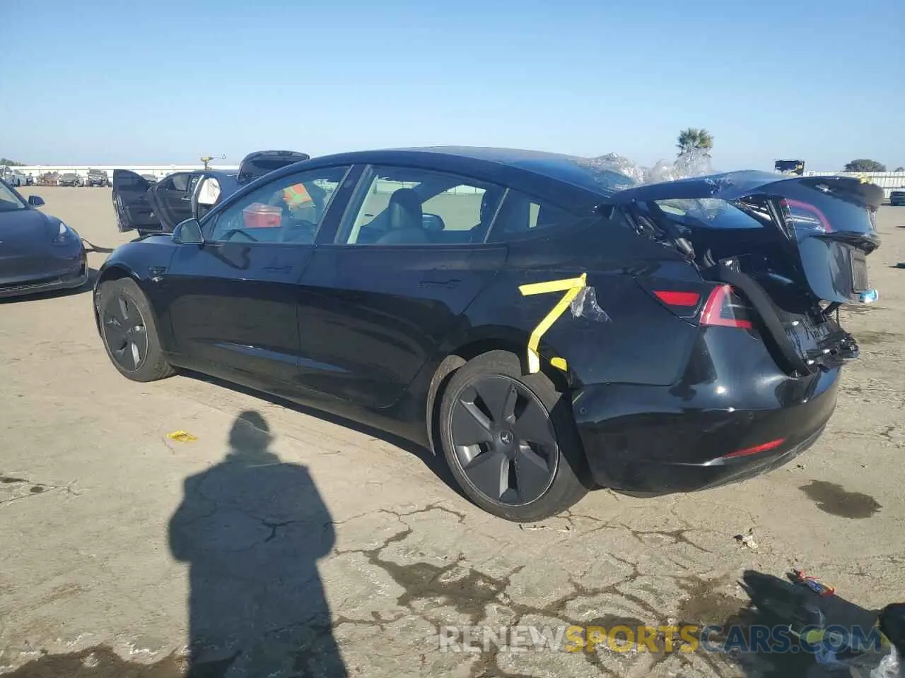 2 Photograph of a damaged car 5YJ3E1EA2MF921343 TESLA MODEL 3 2021