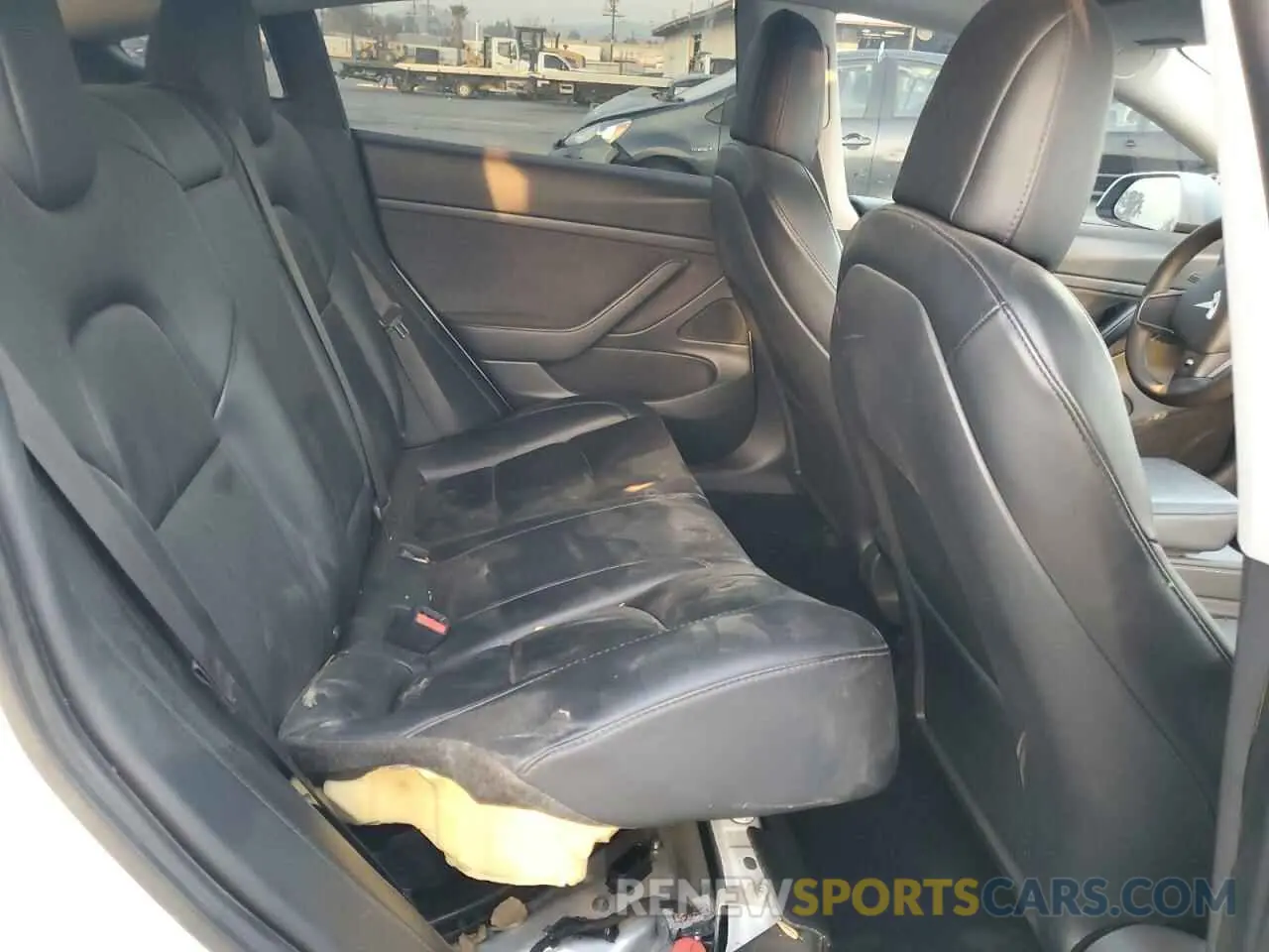11 Photograph of a damaged car 5YJ3E1EA2MF940376 TESLA MODEL 3 2021