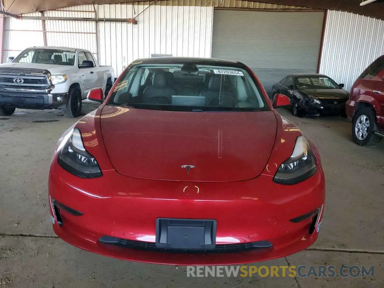 5 Photograph of a damaged car 5YJ3E1EA2MF943133 TESLA MODEL 3 2021