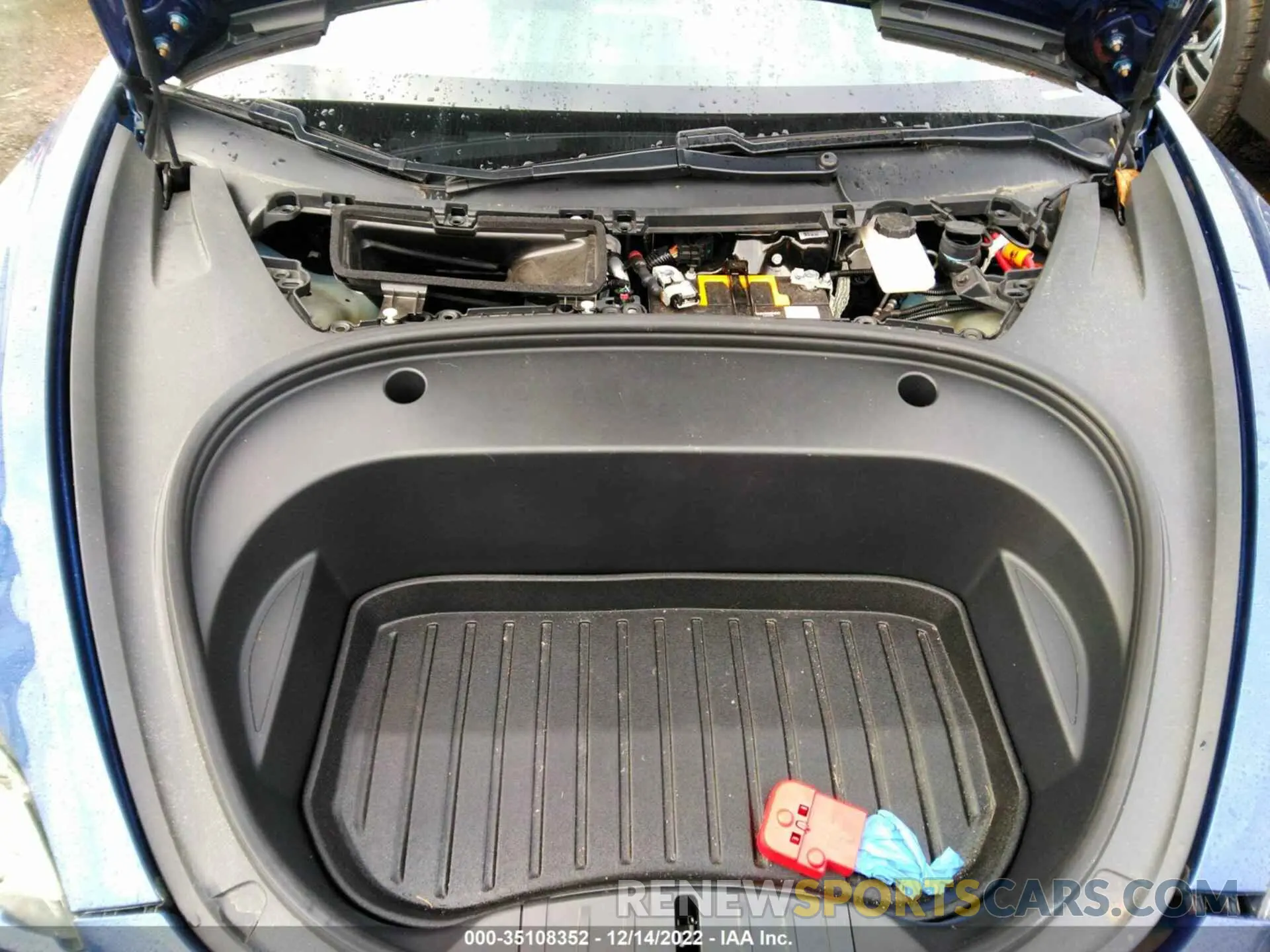 10 Photograph of a damaged car 5YJ3E1EA2MF961731 TESLA MODEL 3 2021