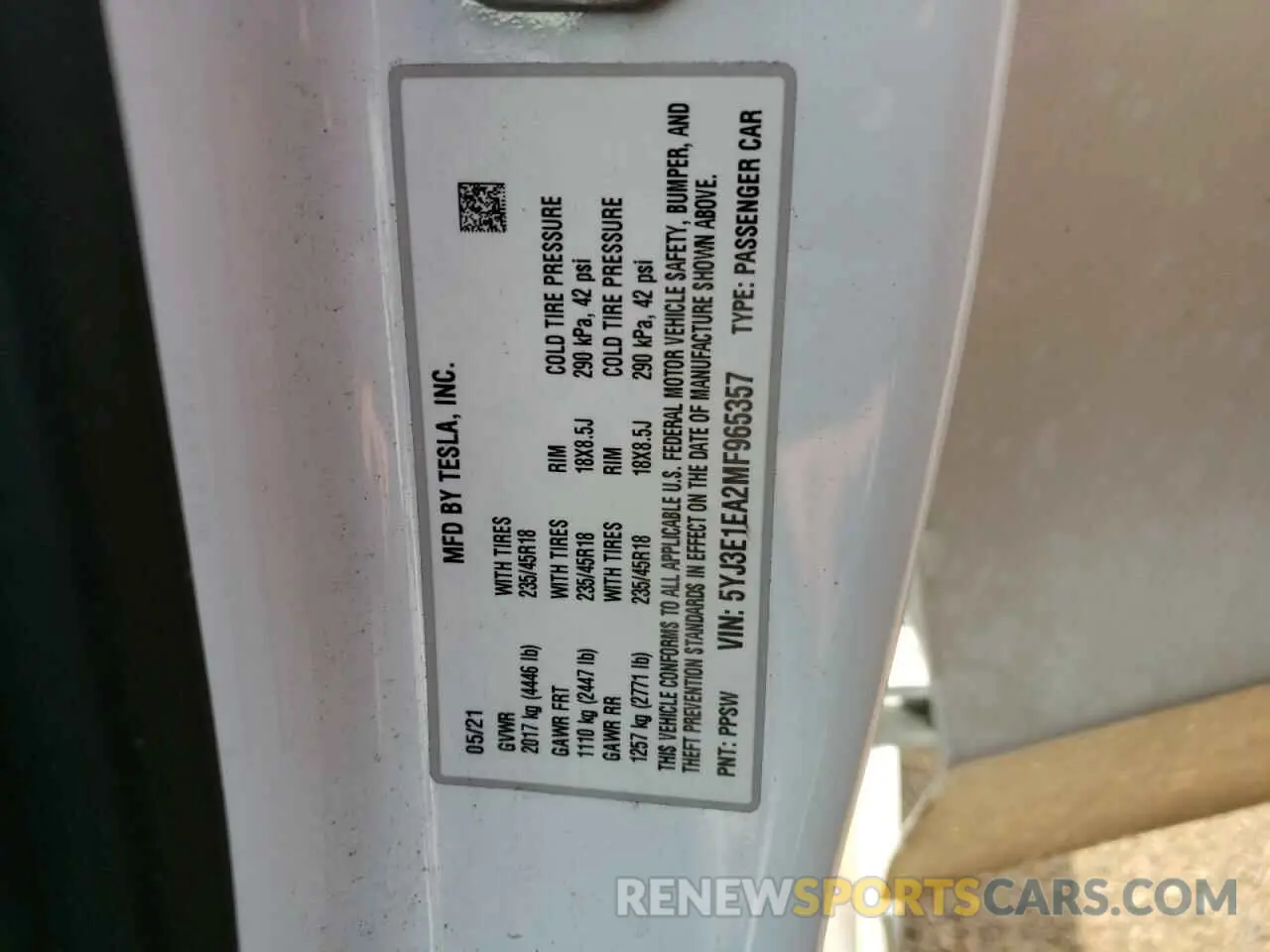 13 Photograph of a damaged car 5YJ3E1EA2MF965357 TESLA MODEL 3 2021