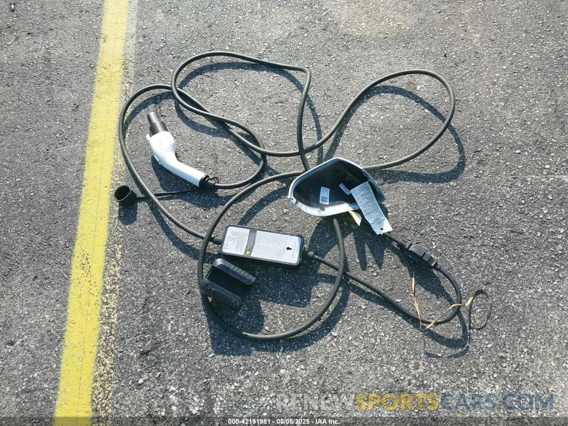 12 Фотография поврежденного автомобиля 5YJ3E1EA2MF973202 TESLA MODEL 3 2021