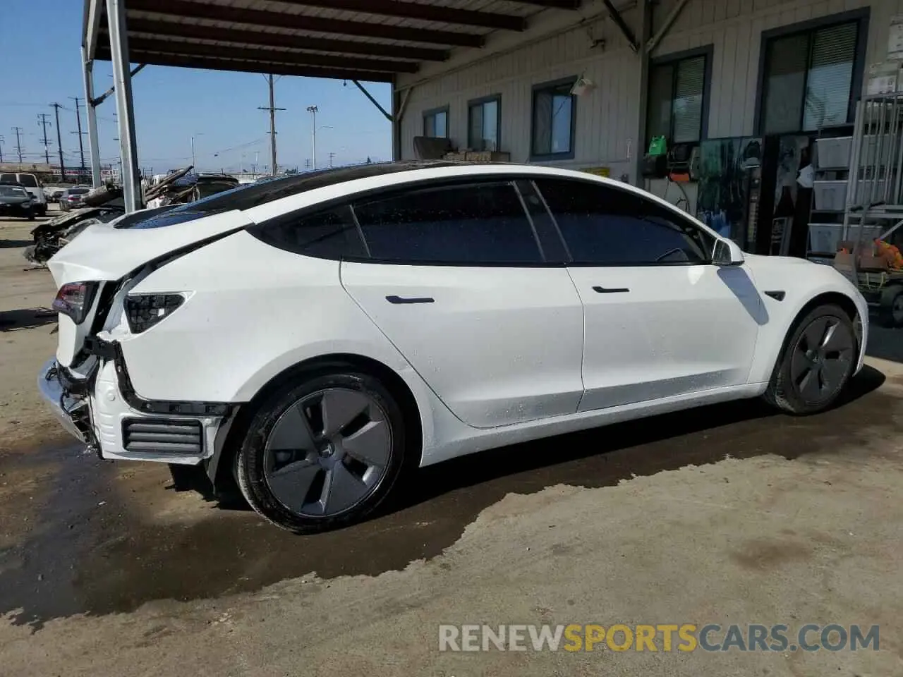 3 Photograph of a damaged car 5YJ3E1EA2MF997936 TESLA MODEL 3 2021