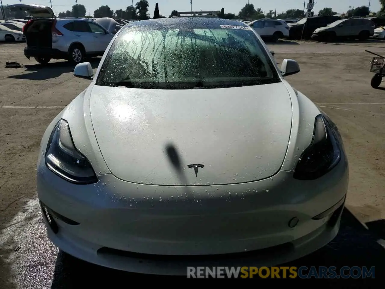5 Photograph of a damaged car 5YJ3E1EA2MF997936 TESLA MODEL 3 2021