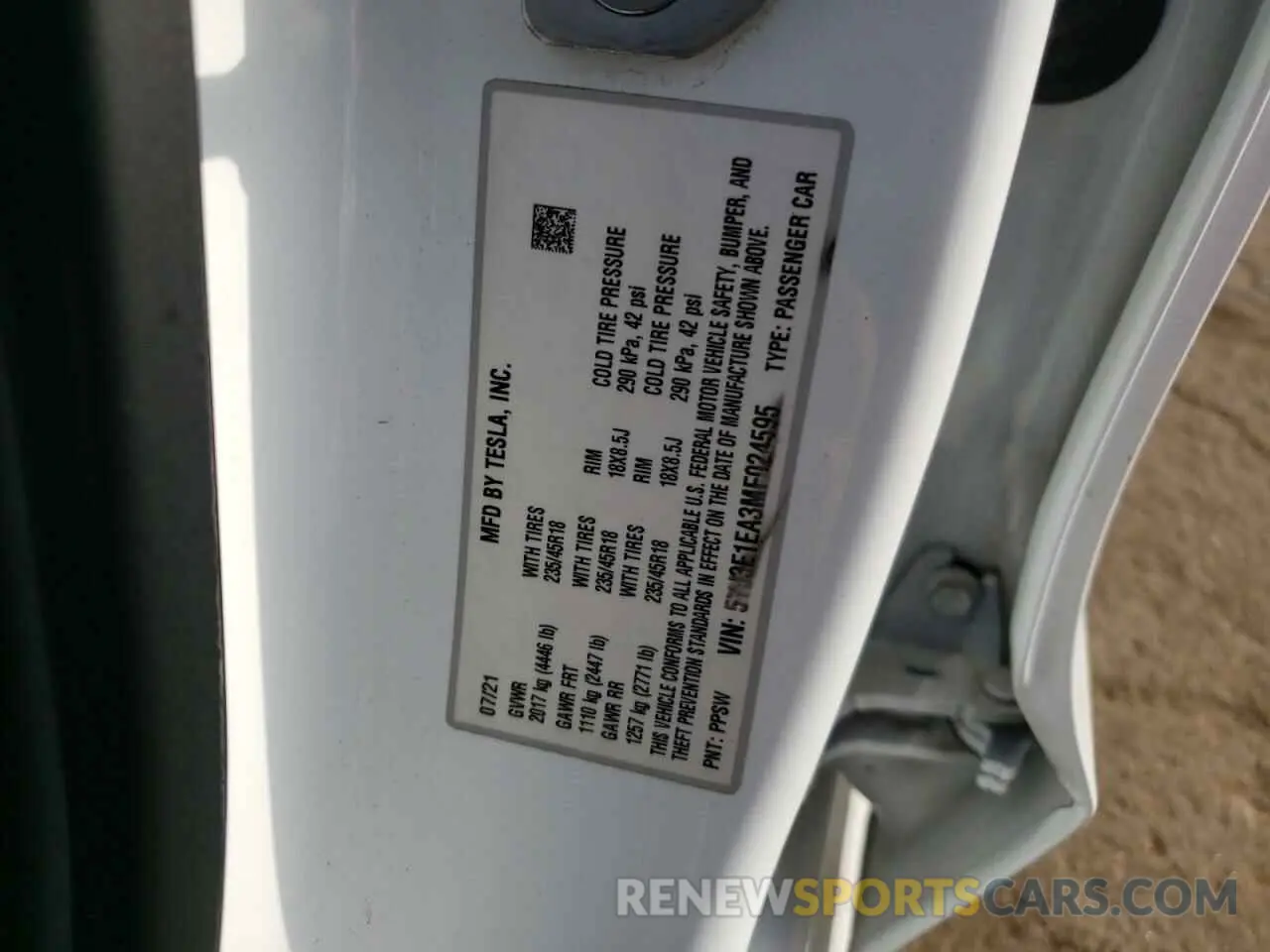 12 Photograph of a damaged car 5YJ3E1EA3MF024595 TESLA MODEL 3 2021