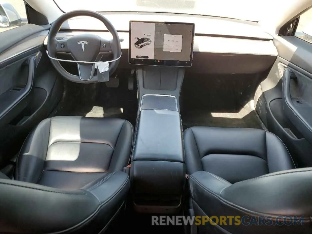 8 Photograph of a damaged car 5YJ3E1EA3MF027335 TESLA MODEL 3 2021