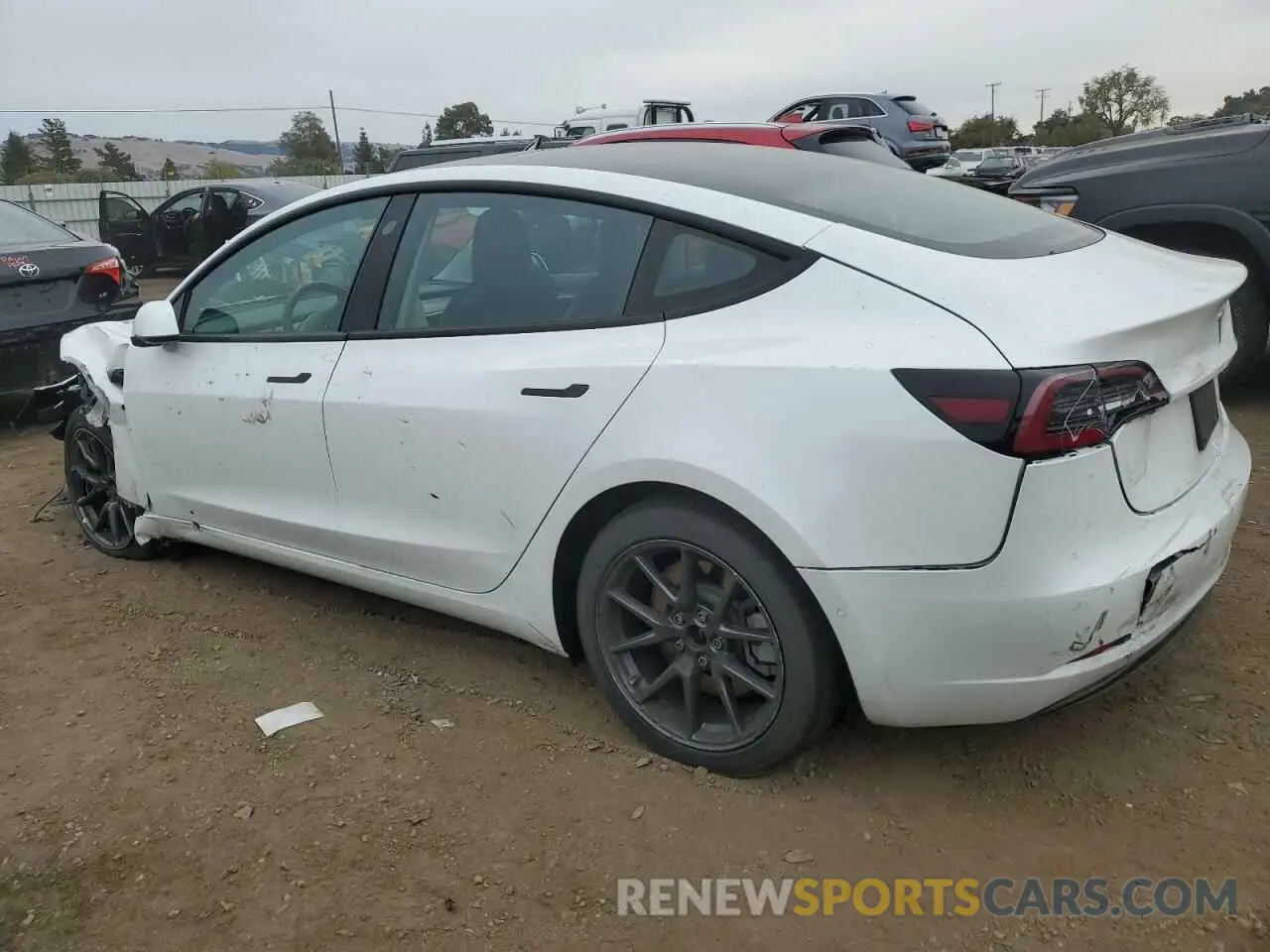 2 Photograph of a damaged car 5YJ3E1EA3MF030252 TESLA MODEL 3 2021