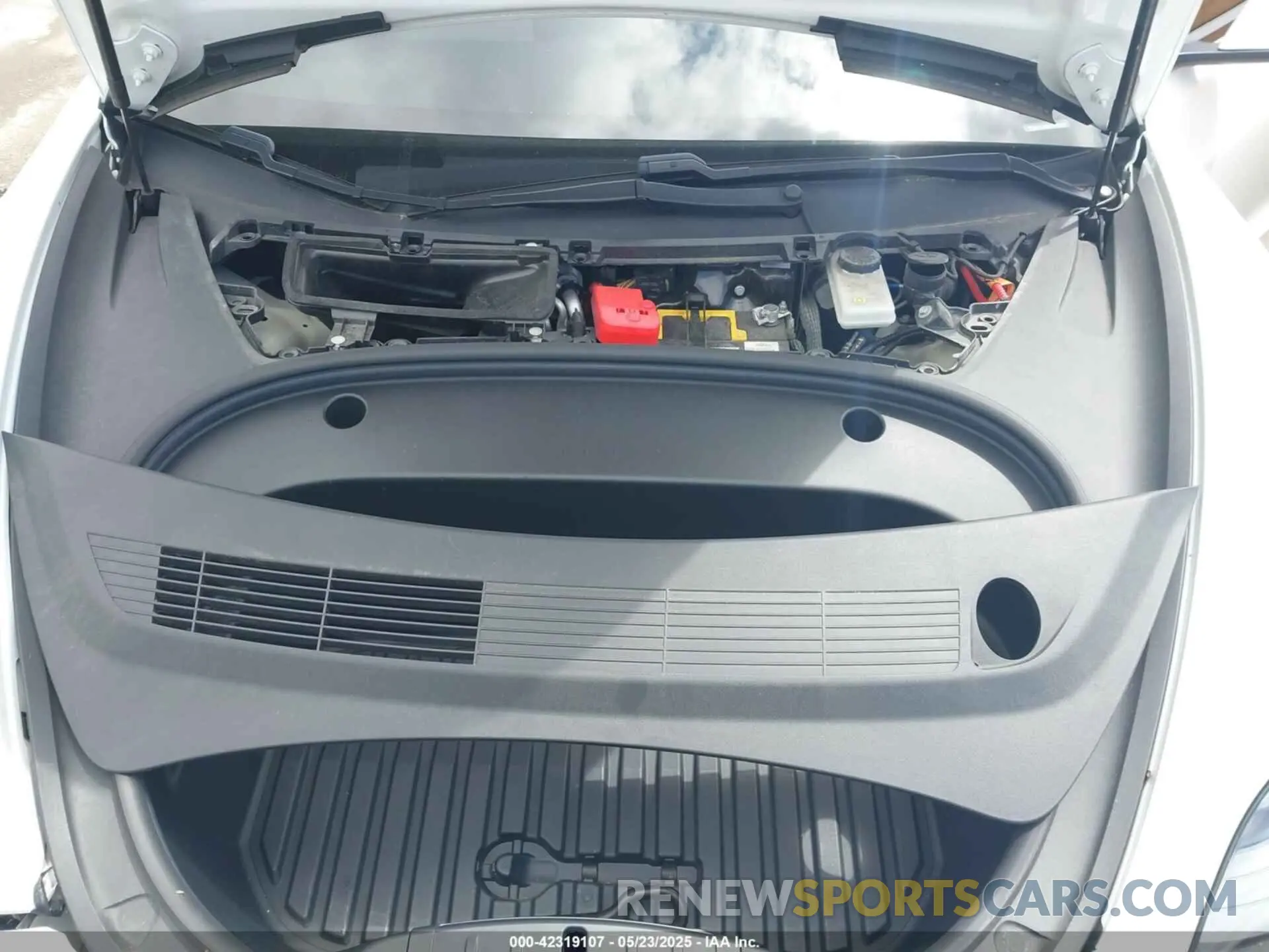 10 Photograph of a damaged car 5YJ3E1EA3MF060027 TESLA MODEL 3 2021