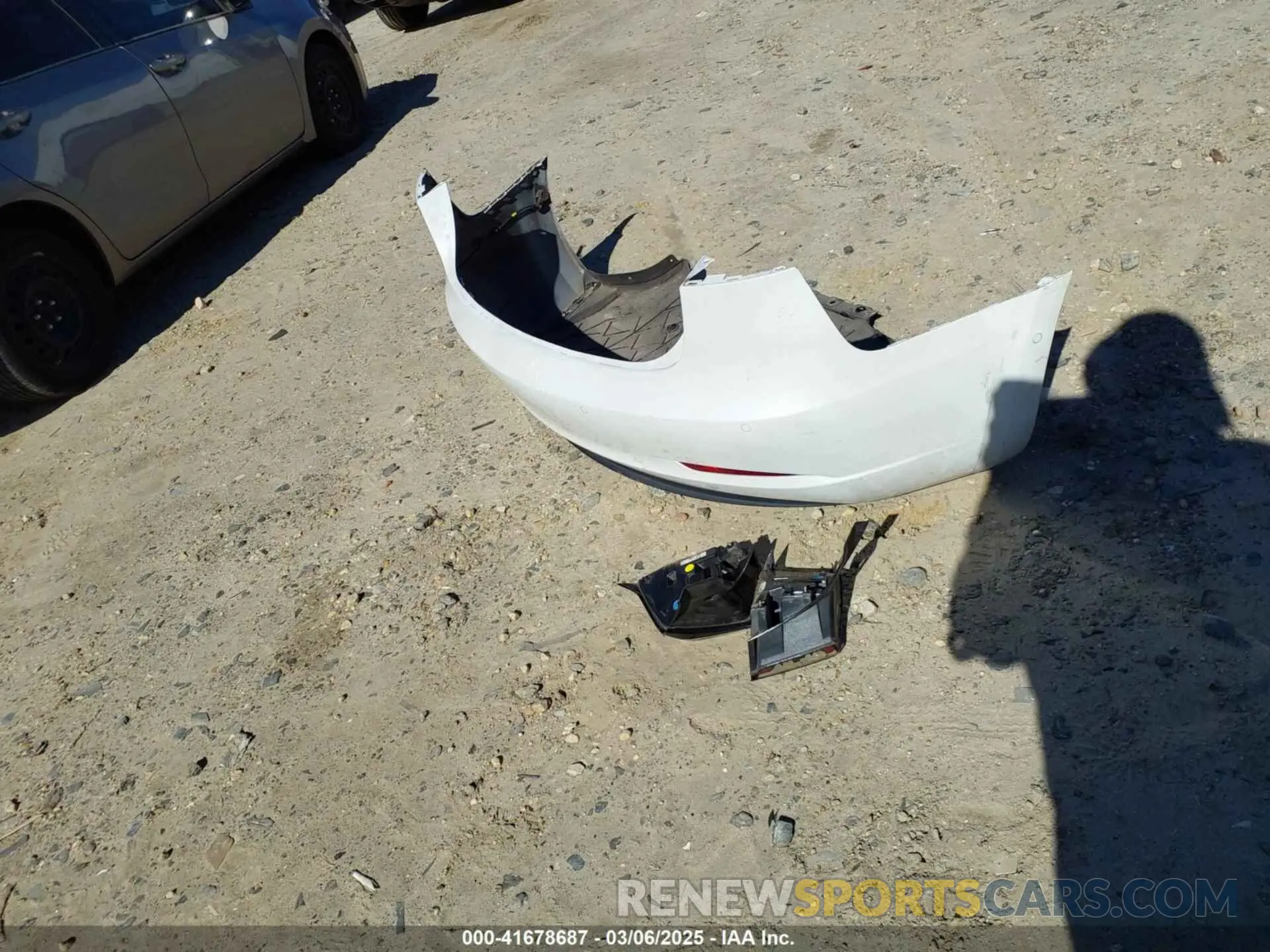 12 Фотография поврежденного автомобиля 5YJ3E1EA3MF088667 TESLA MODEL 3 2021