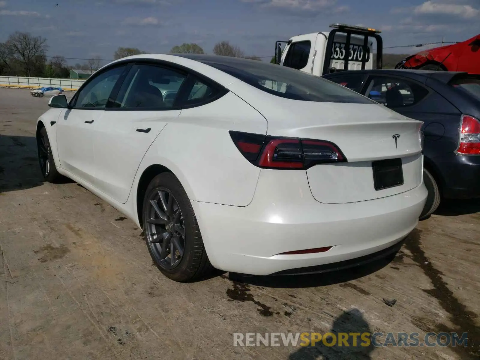 3 Photograph of a damaged car 5YJ3E1EA3MF854719 TESLA MODEL 3 2021