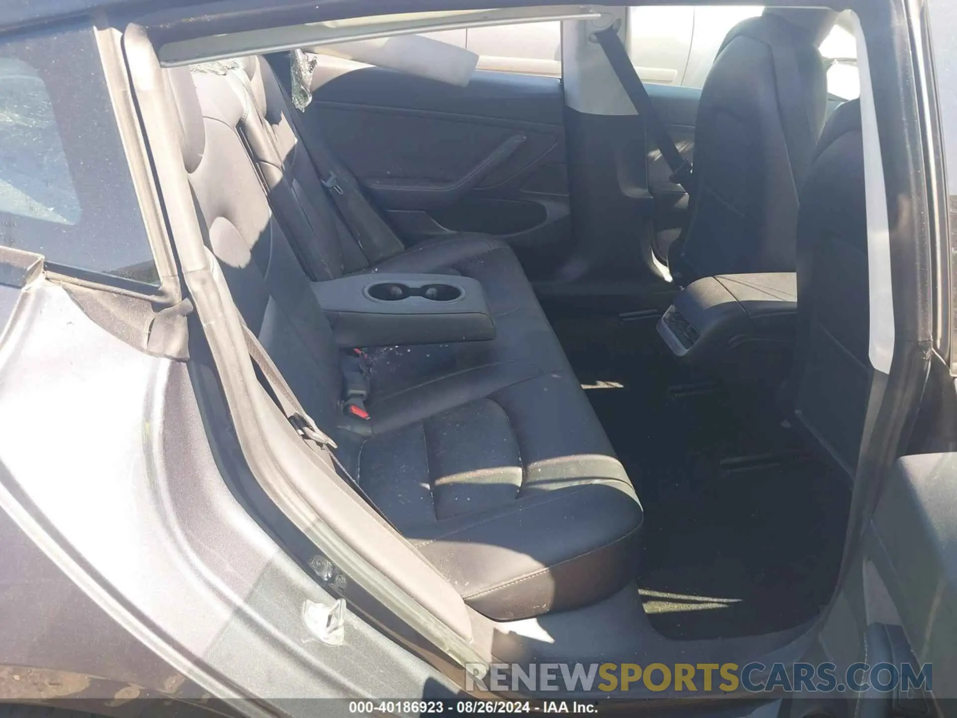 8 Photograph of a damaged car 5YJ3E1EA3MF857605 TESLA MODEL 3 2021