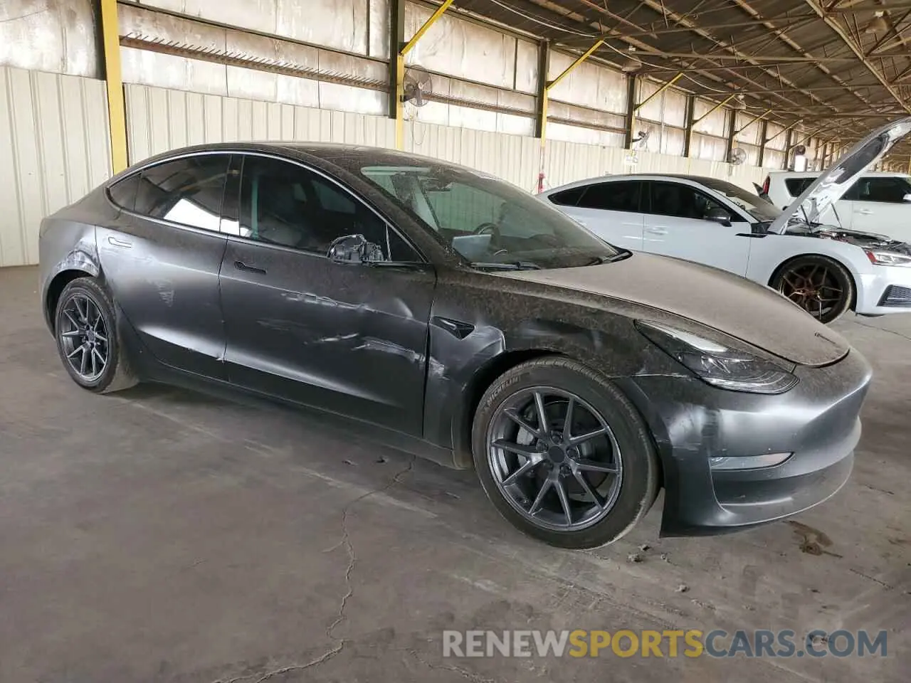 4 Фотография поврежденного автомобиля 5YJ3E1EA3MF920136 TESLA MODEL 3 2021